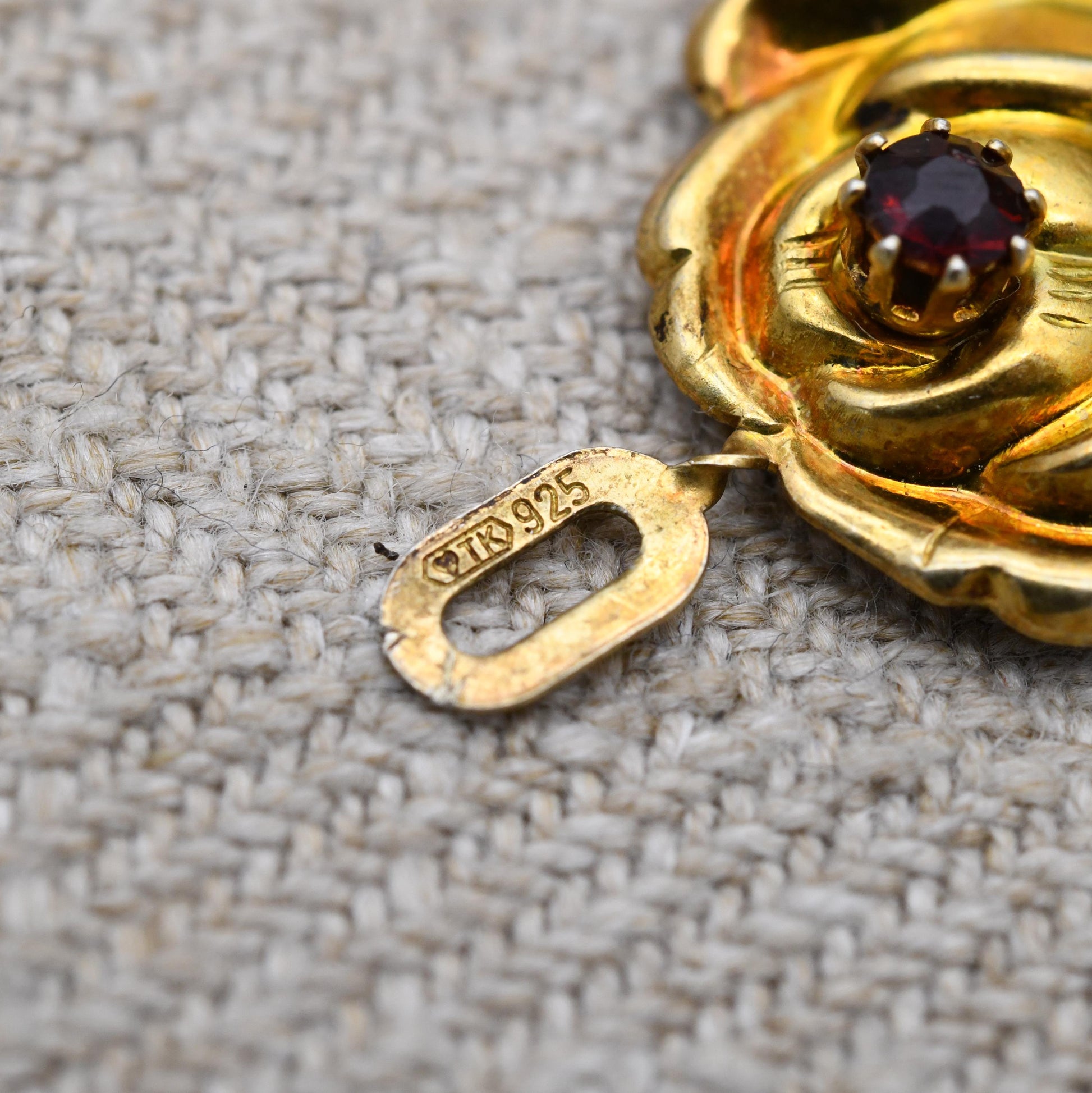 Vintage Sterling Silver Gold Plated Rose Flower Red Stone Pendant - Pretty Textured Flower Jewellery | Gift for Pendant Necklace