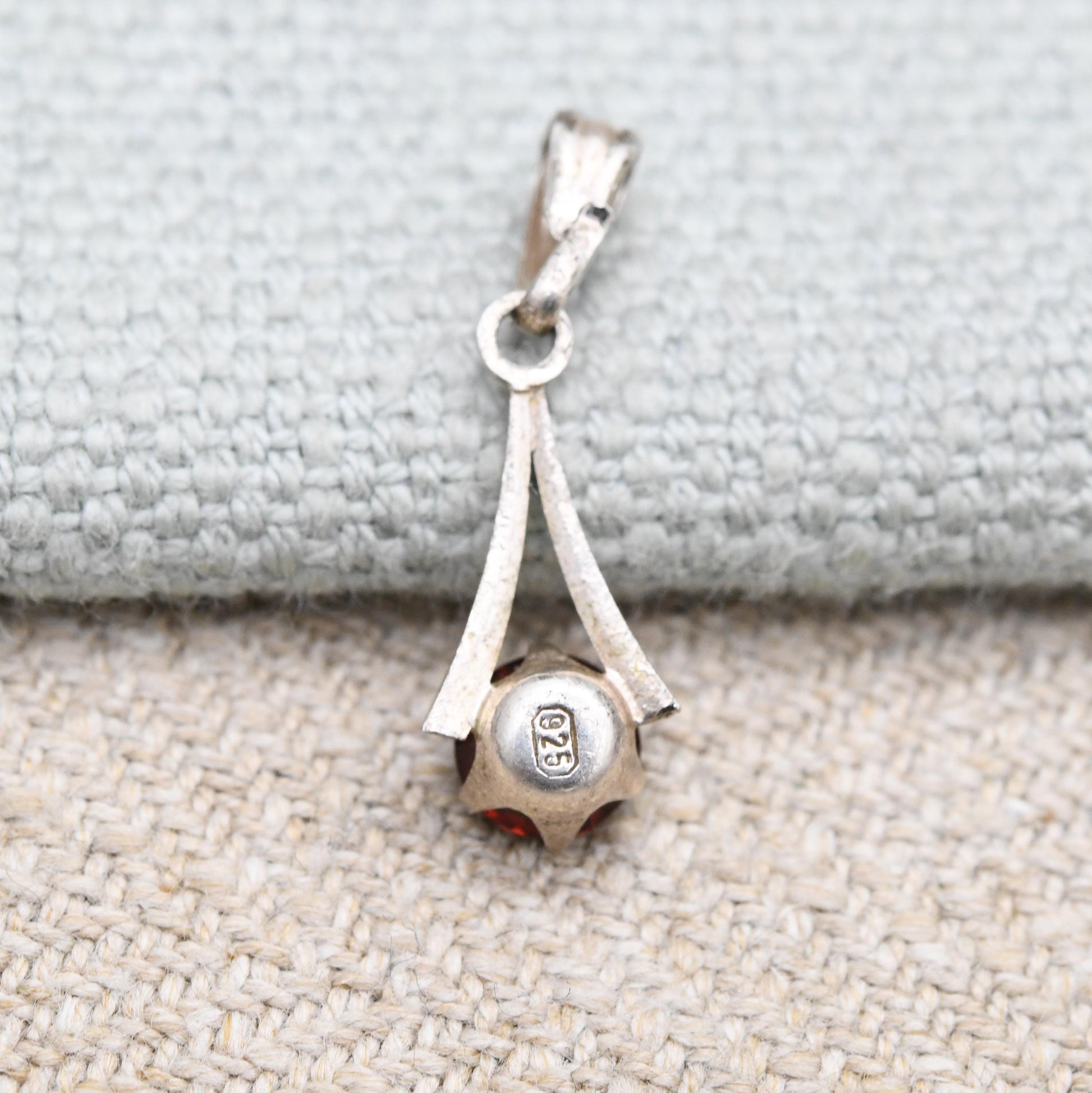 Vintage Sterling Silver Red Stone Solitaire Pendant - Small Sparkly Pendant Charm for Charm Necklace