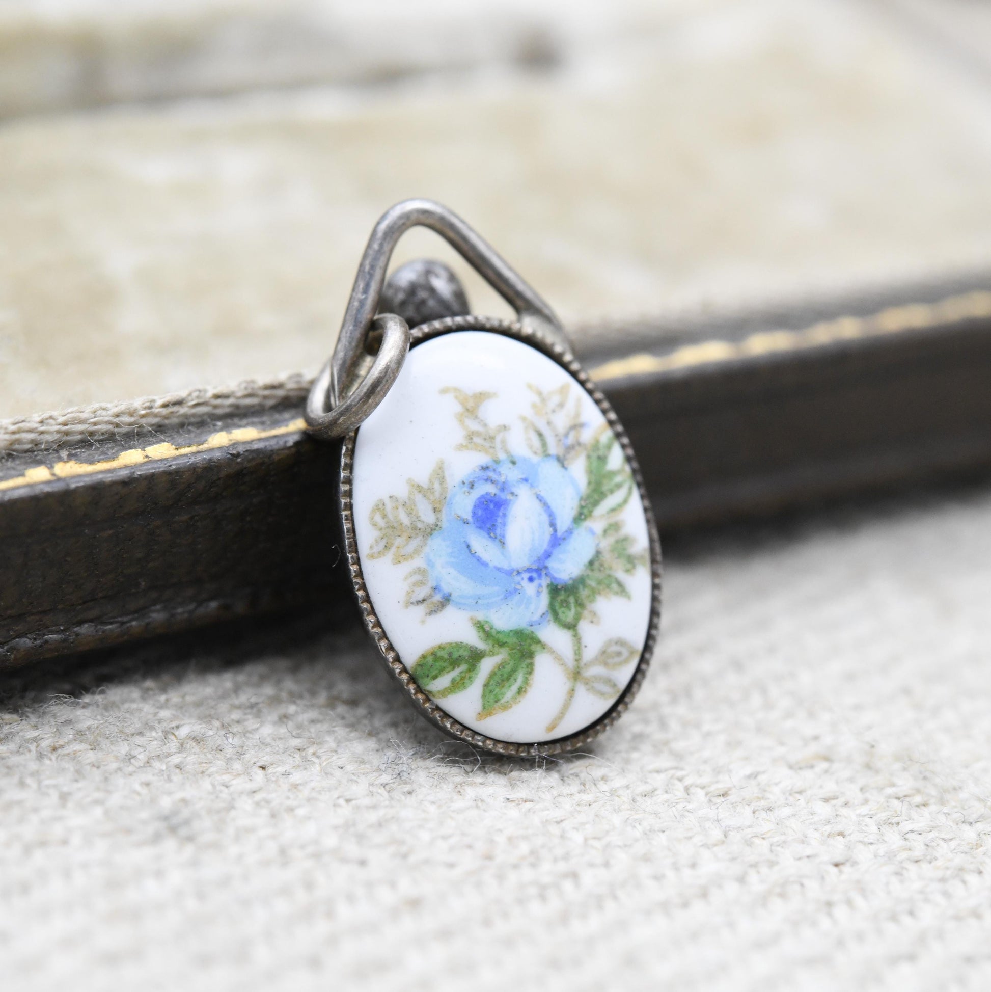 Vintage Sterling Silver and Ceramic Flower Pendant - Small Oval Necklace