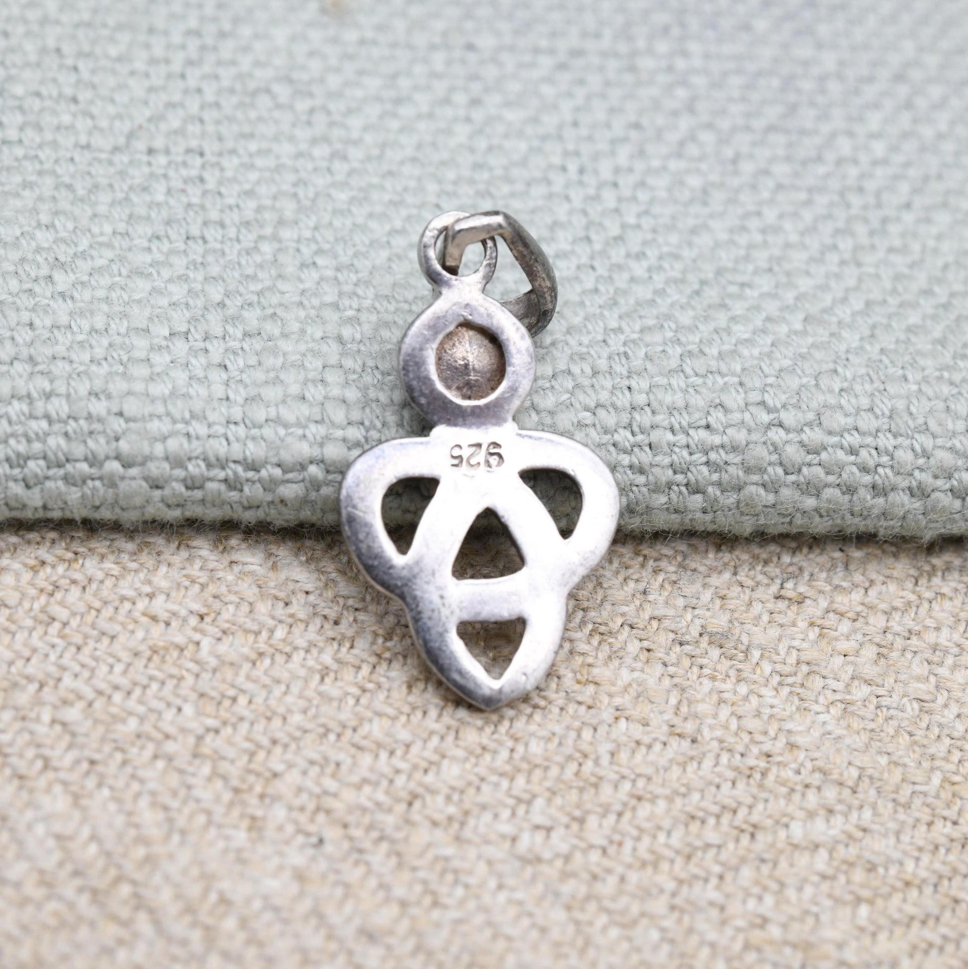 Vintage Sterling Silver Celtic Knot Pendant - Minimalist Solid Silver Jewellery | Gift for Charm Bracelet Necklace