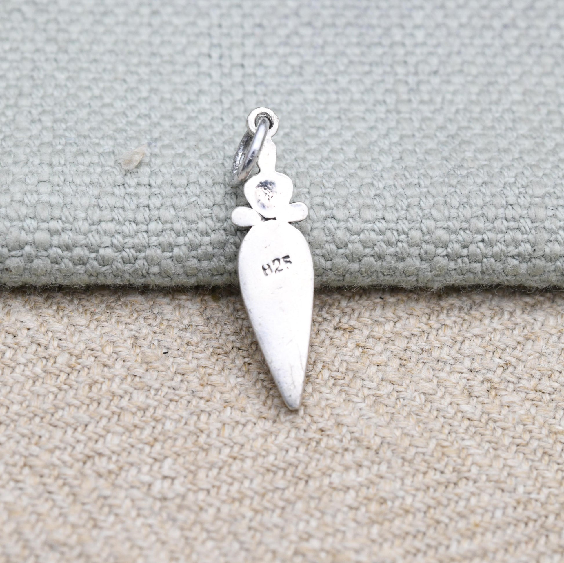 Vintage Sterling Silver Mother of Pearl Tear Drop Pendant - Pretty Silver Gift Necklace with Ornate Little Love Heart Design