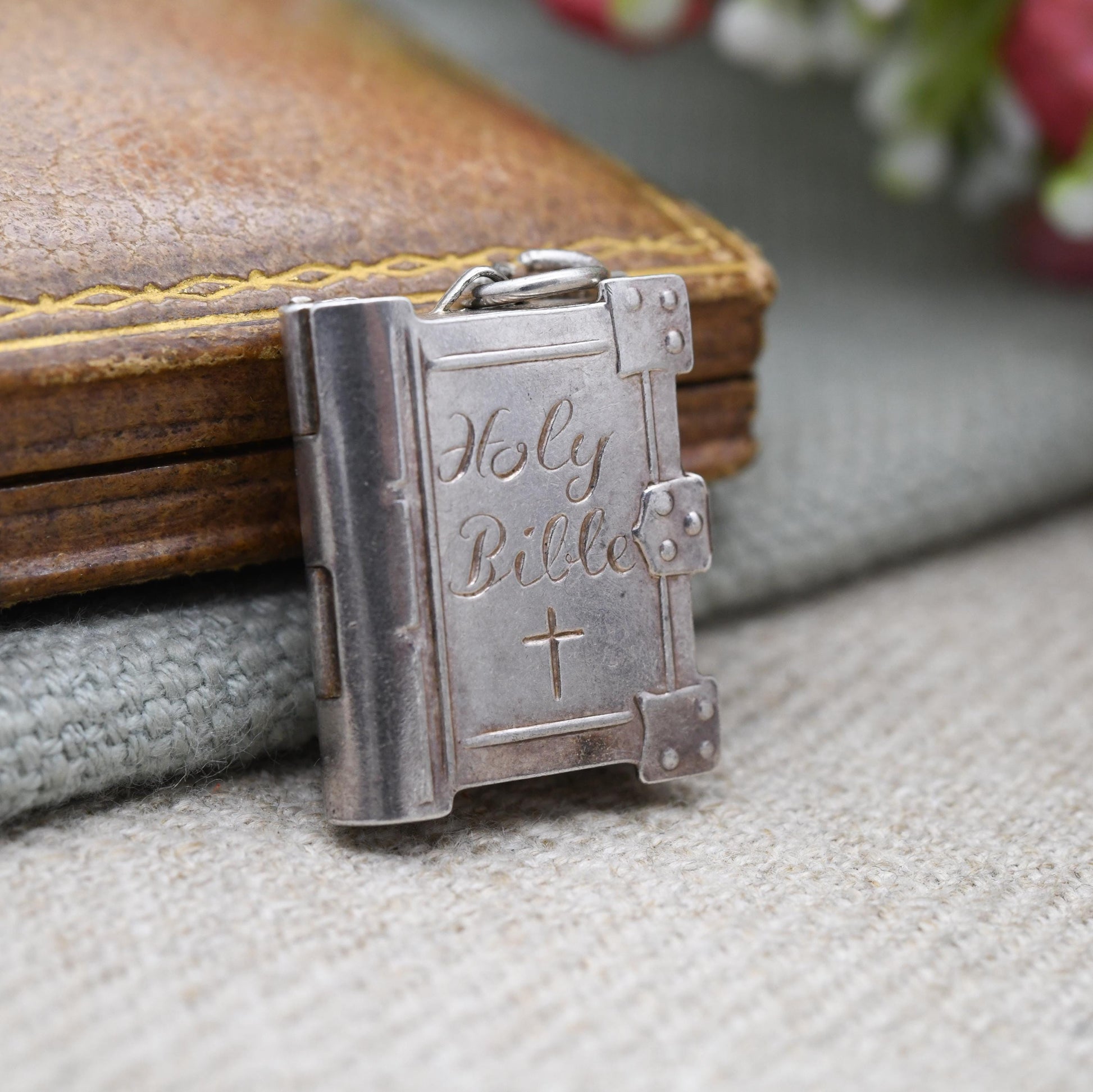 Vintage Sterling Silver Bible Opening Charm Pendant - The Lord's Prayer | Religion | Book | Gift for Charm Bracelet Necklace Stack