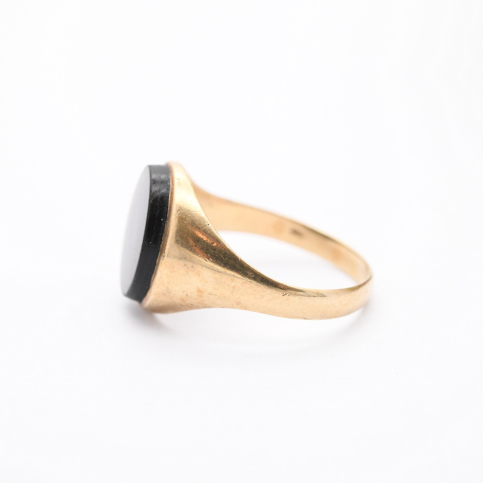 Vintage 9ct Gold Onyx Signet Ring 1979 - Large Black Oval Gemstone | Gift for Him | Mid-Century Jewellery | UK Size - U | US Size - 10