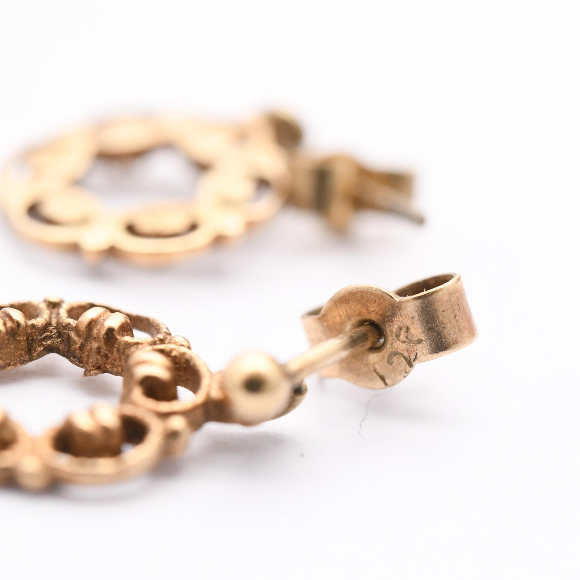Vintage 9ct Gold Openwork Flower Drop Earrings - Pretty Solid Gold Floral Stud Dangle Earrings with Butterfly Backs | Gift for Her