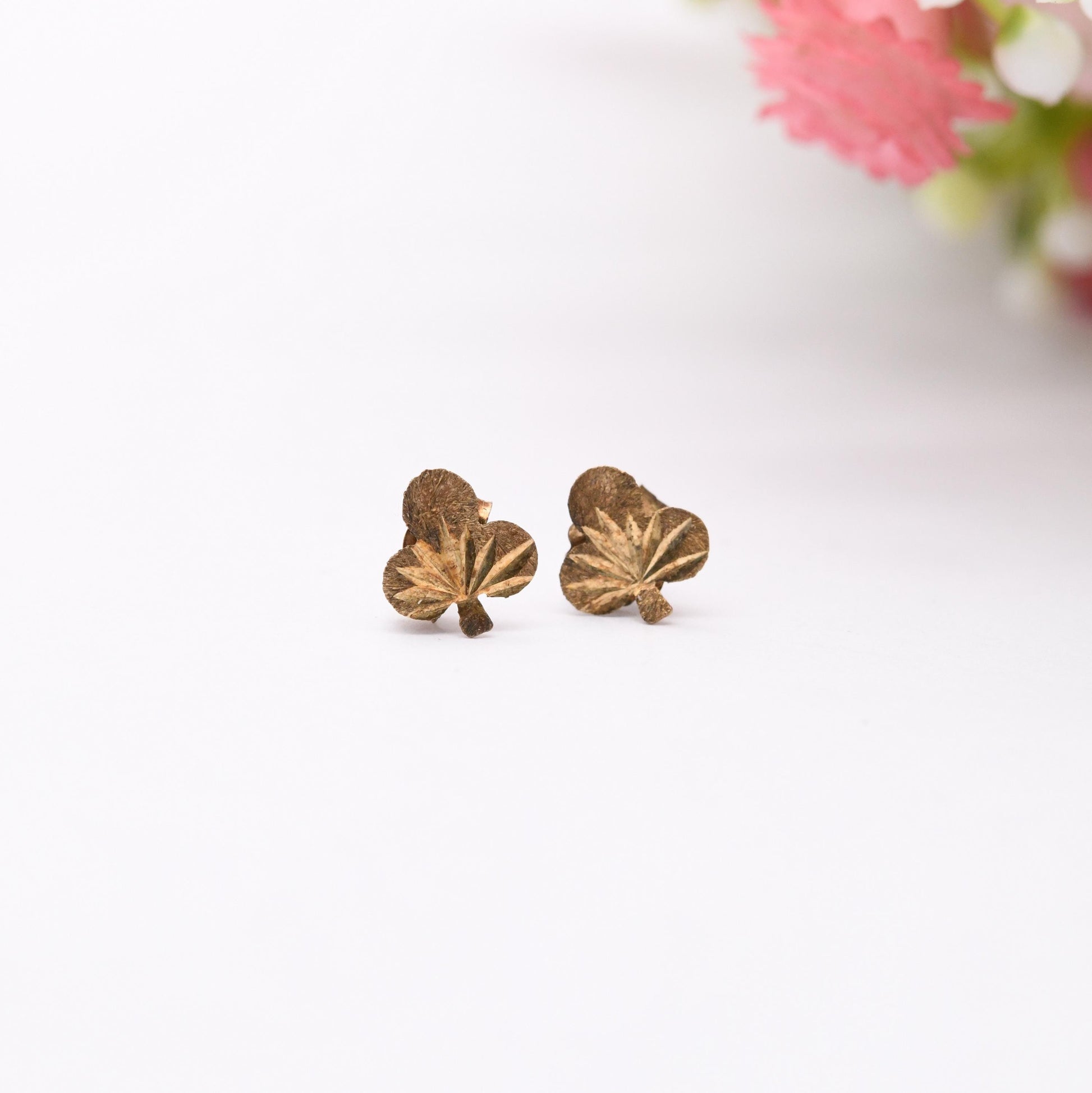 Vintage 9ct Gold Clover Stud Earrings - Diamond Cut Design | Three Leaf Lucky Clover | Butterfly Backs | Solid Gold | Gift for Her