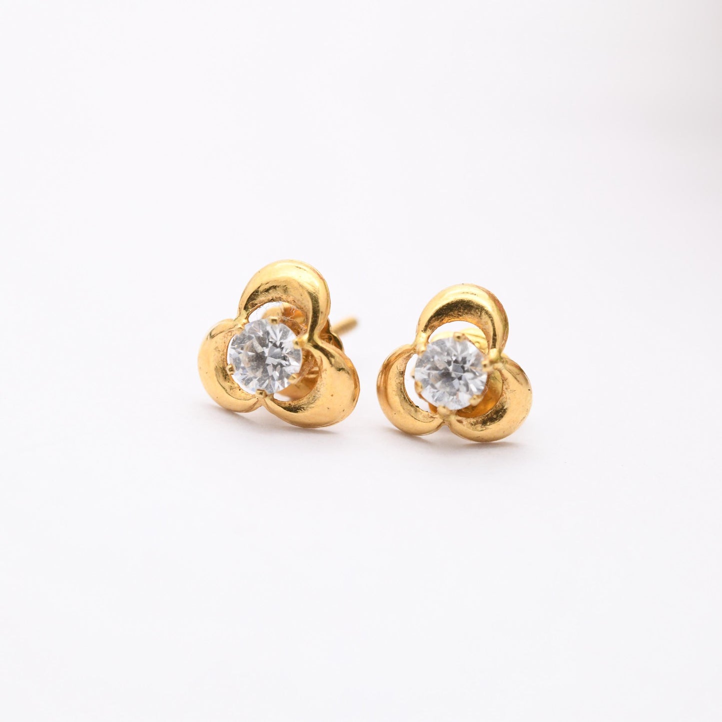 Vintage 18ct Gold Clover Stud Earrings - Three Leaf Lucky Clover | Set with White Gemstones | Butterfly Backs | Gift for Her