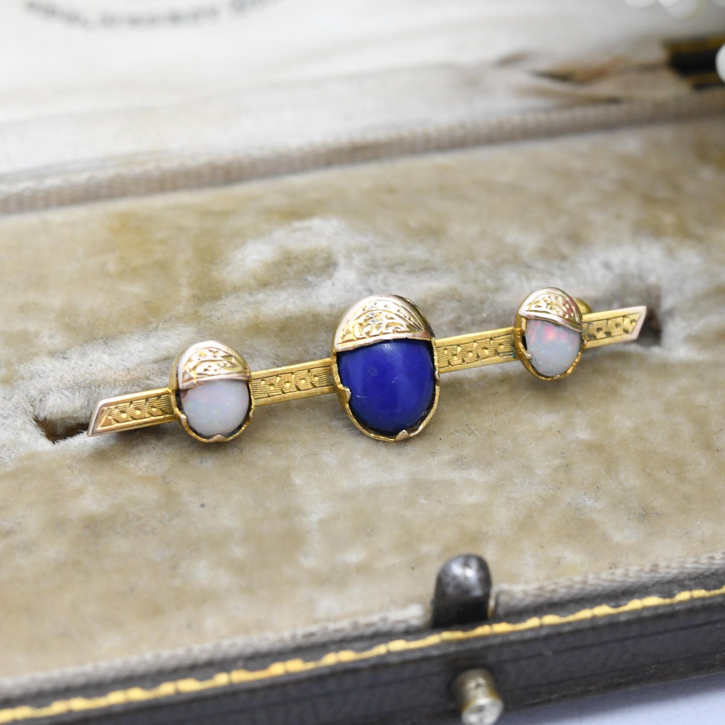 Antique 9ct Gold Lapis Lazuli and Opal Bar Brooch c. 1900 - Hand Carved Victorian Era Gold Jewellery | Blue and White Stones Three Stone