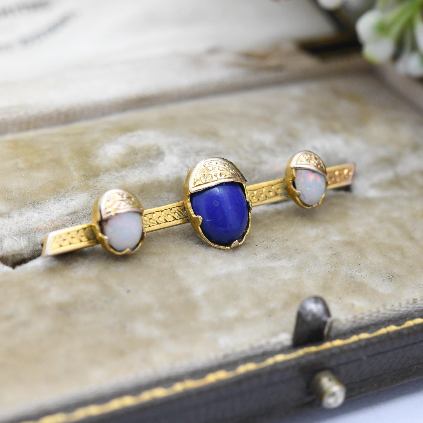 Antique 9ct Gold Lapis Lazuli and Opal Bar Brooch c. 1900 - Hand Carved Victorian Era Gold Jewellery | Blue and White Stones Three Stone