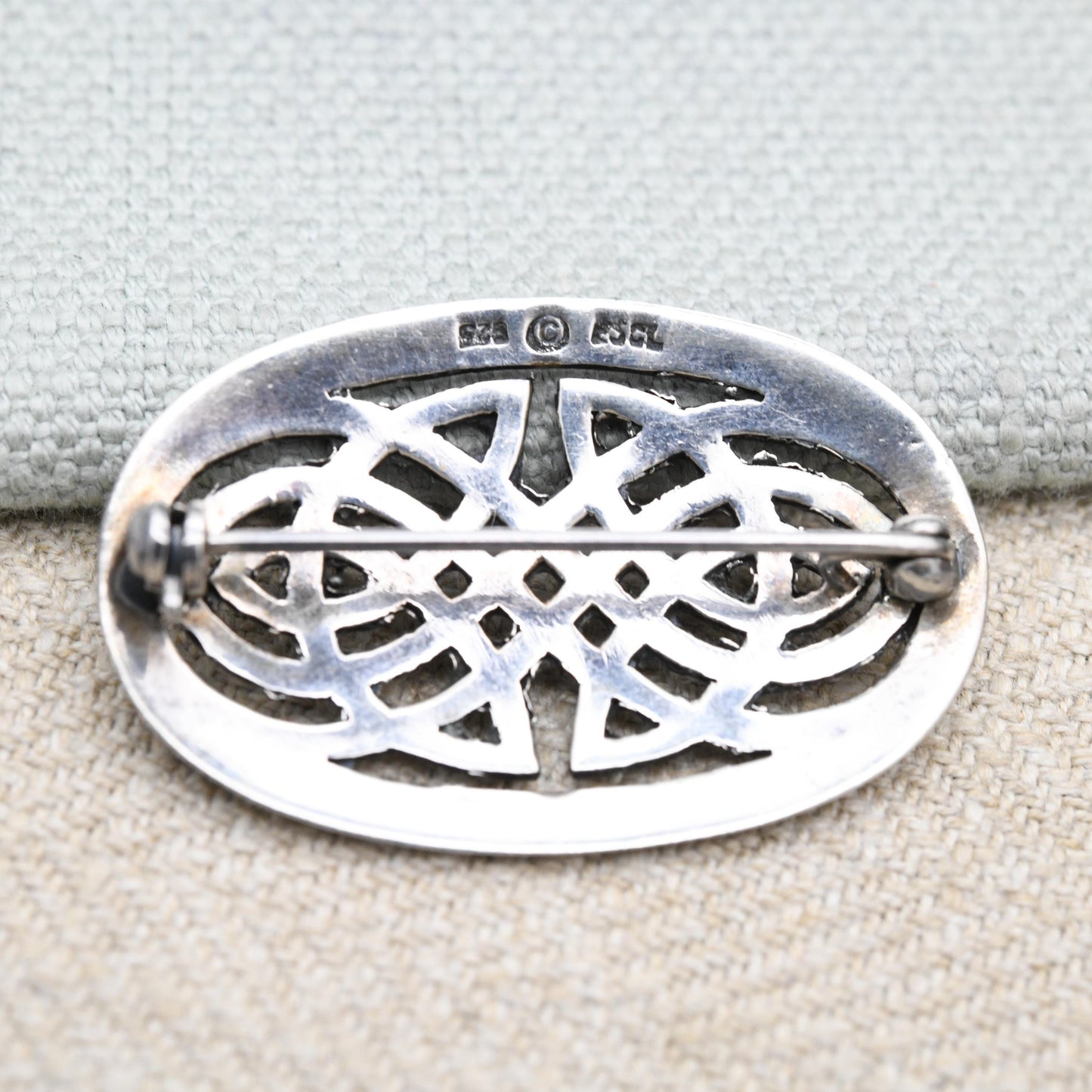 Vintage Sterling Silver Brooch with Openwork Celtic Knot Design | Woven Pattern