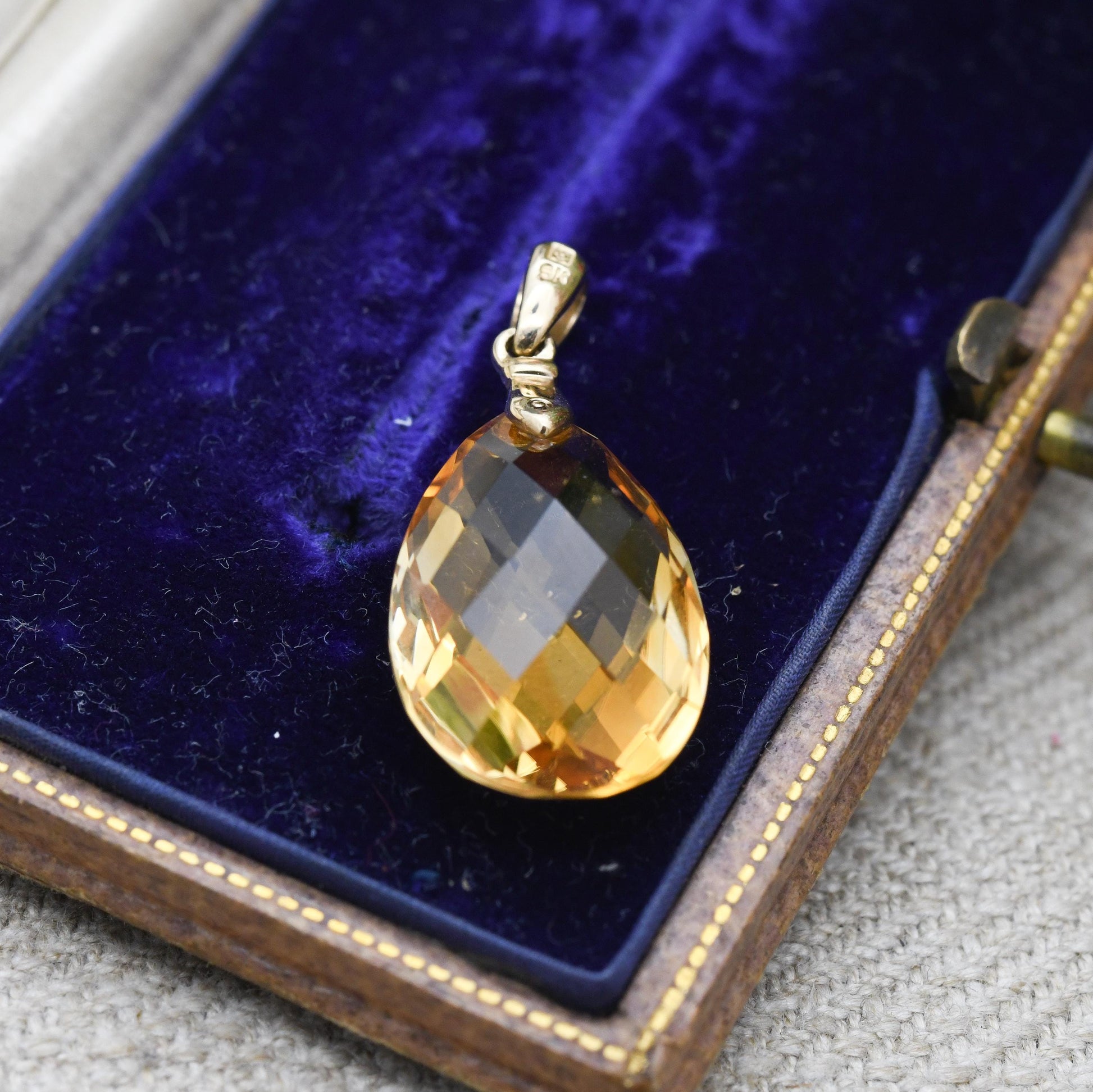 9k Gold Citrine Gemstone Teardrop Pendant - Pretty Faceted Pear Shape | Solid Gold and Orange Gemstone Jewellery