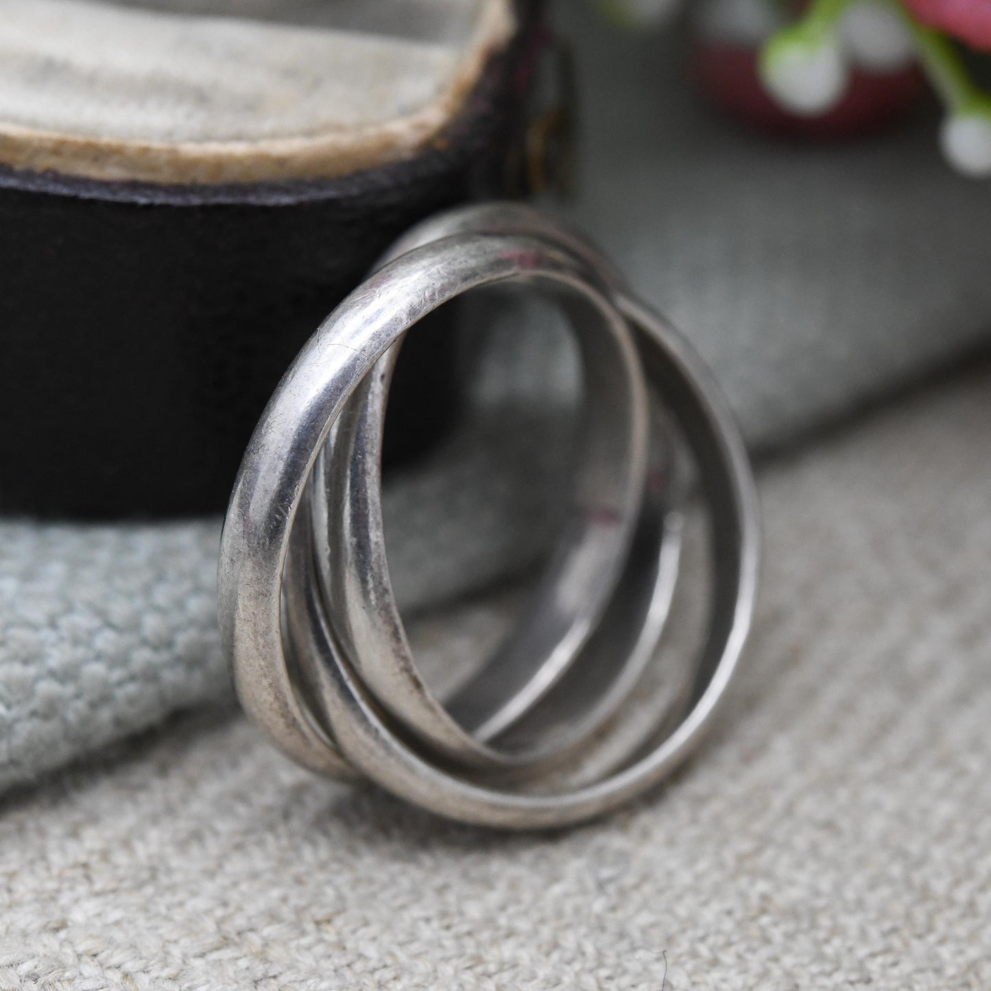 Vintage Sterling Silver Russian Wedding Band Ring - Trilogy Crossed Band | UK Size - J 1/2 | US Size - 5