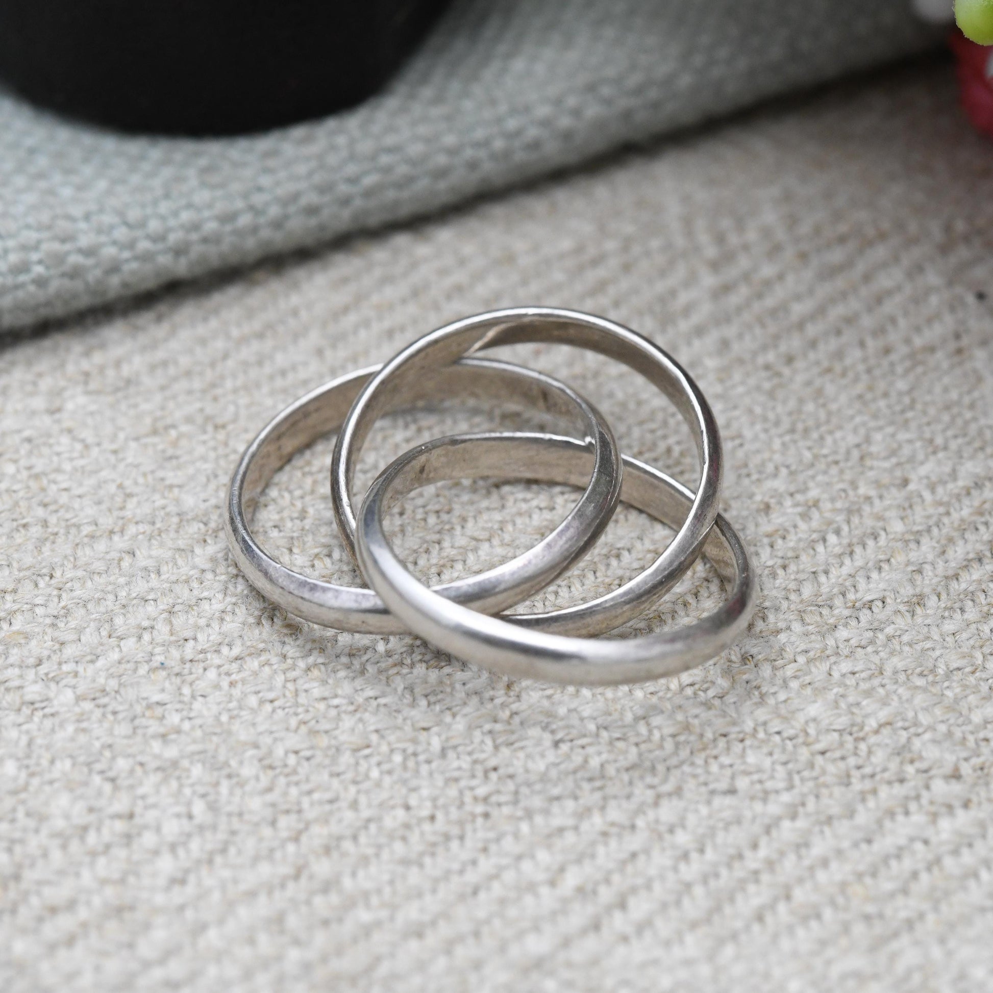 Vintage Sterling Silver Russian Wedding Band Ring - Trilogy Crossed Band | UK Size - J 1/2 | US Size - 5