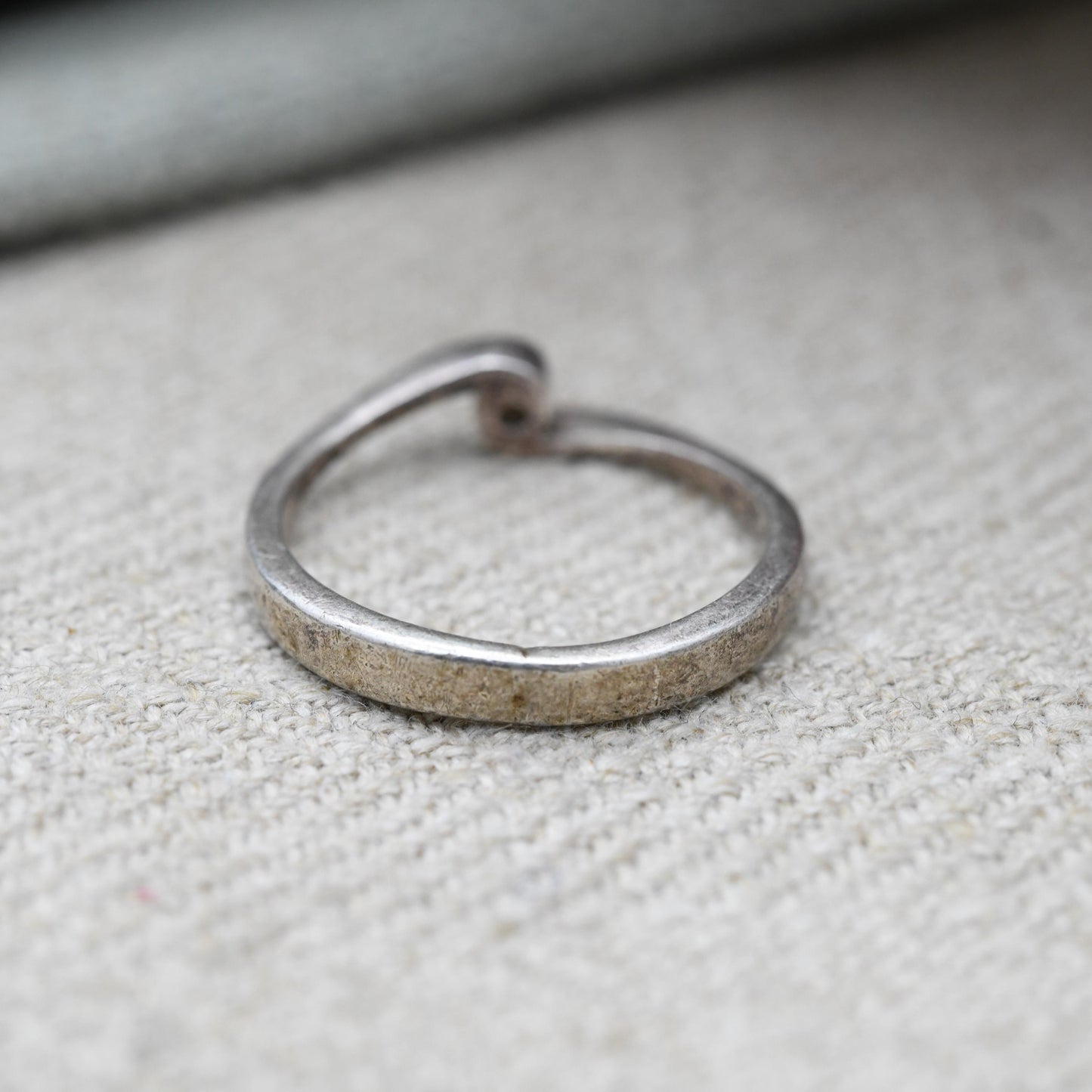 Vintage Sterling Silver Clear Stone Twisted Solitaire Ring - Gemstone Statement Ring Gift for Her | UK Size - P 1/2 | US Size - 8
