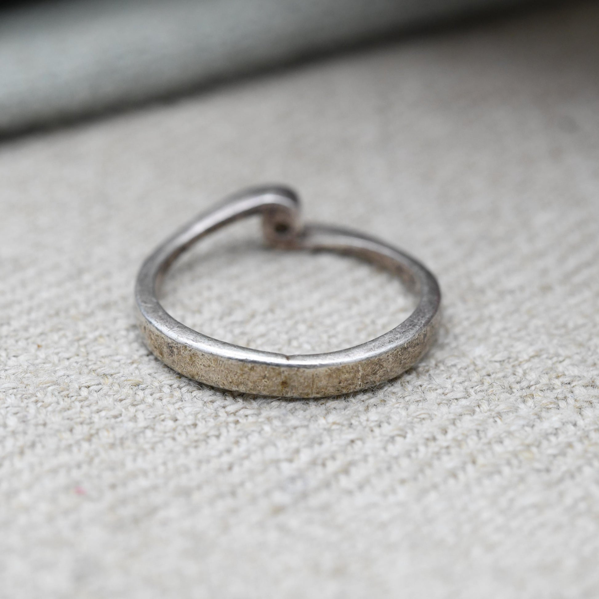 Vintage Sterling Silver Clear Stone Twisted Solitaire Ring - Gemstone Statement Ring Gift for Her | UK Size - P 1/2 | US Size - 8