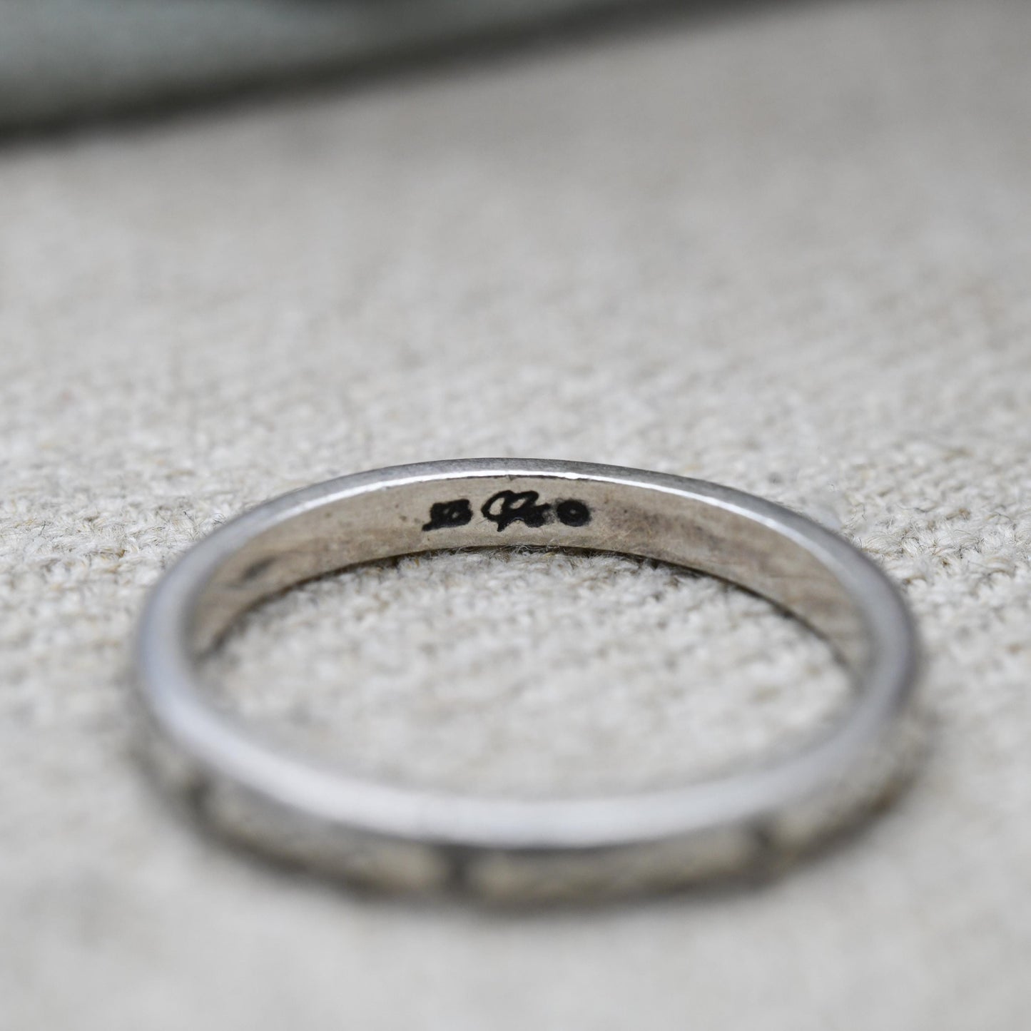 Carolyn Pollack Sterling Silver Band Ring - New Mexico Southwestern Design Old Carlisle Albuquerque | UK Size - R US Size - 8 3/4