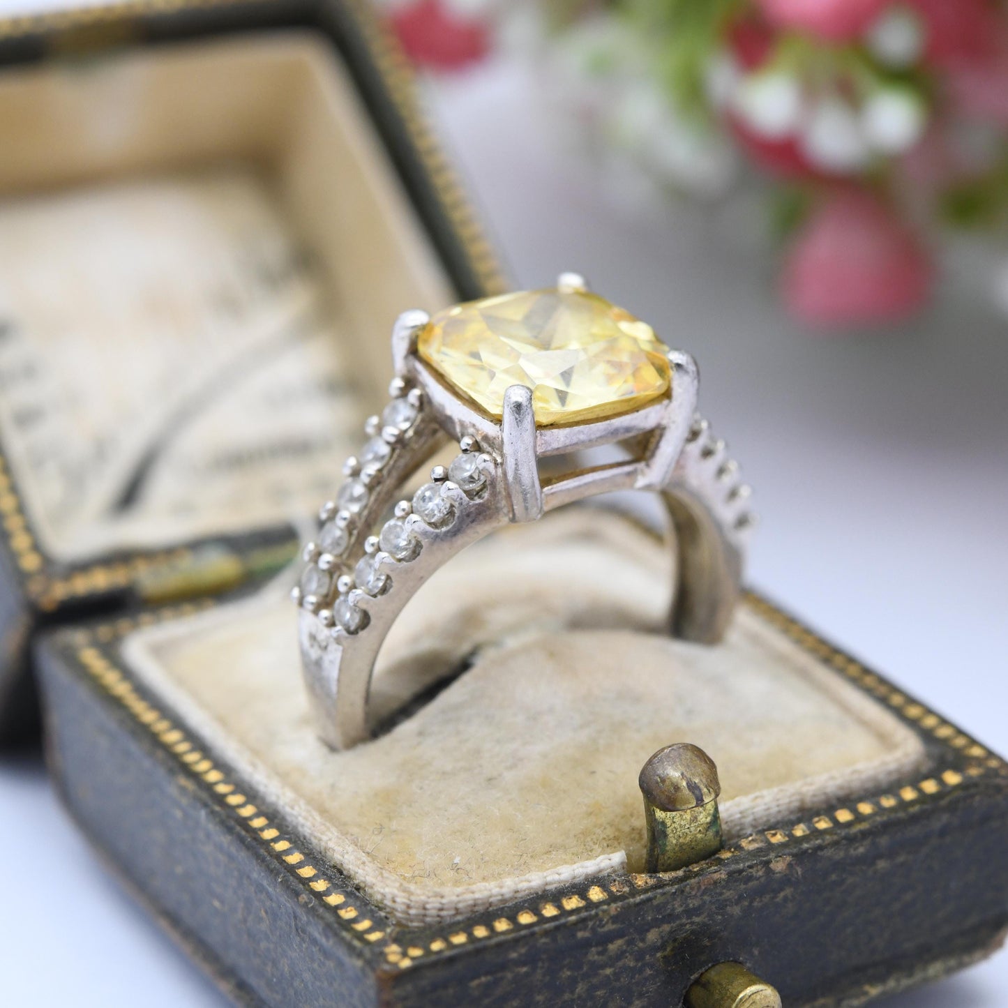 Vintage Sterling Silver Yellow CZ Stone Ring - Clear Stone Decoration | Pretty Gift for Her | UK Size - O | US Size - 7 1/4