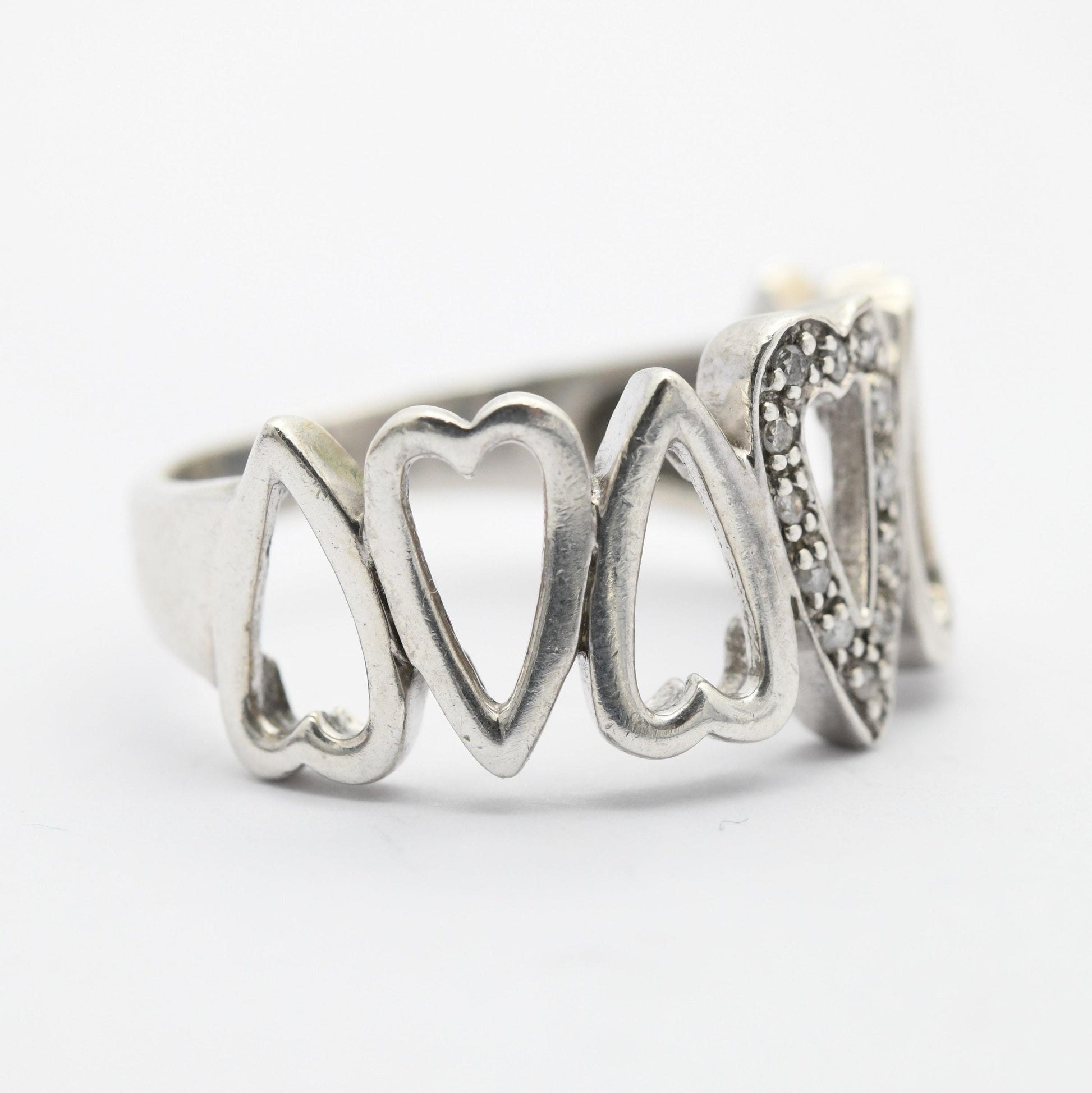 Vintage Sterling Silver Heart Band Ring - Openwork Cut-Out Hearts | Friendship | Love | Clear Stones | UK Size - Q 1/2 | US Size - 8 1/2