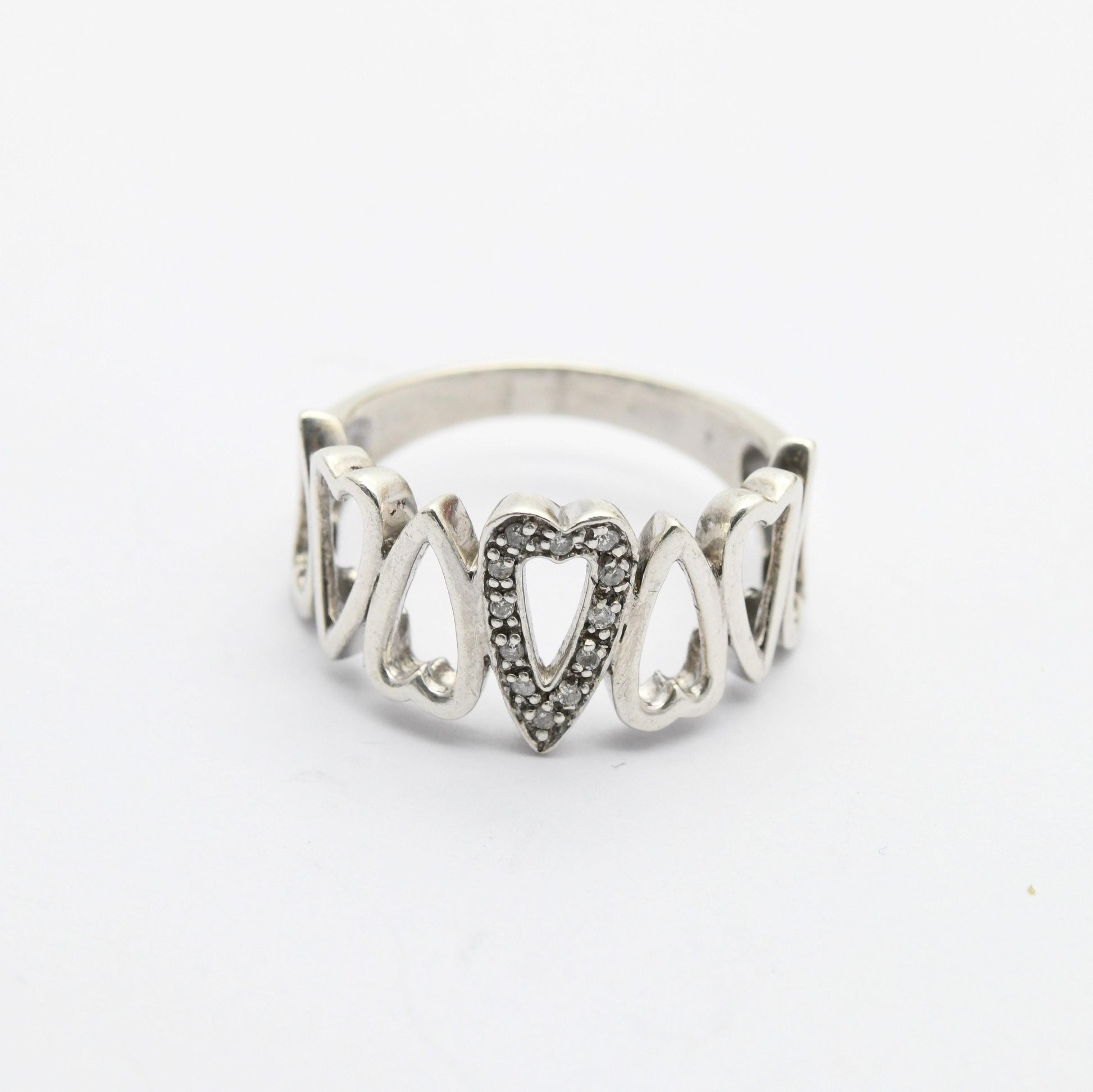 Vintage Sterling Silver Heart Band Ring - Openwork Cut-Out Hearts | Friendship | Love | Clear Stones | UK Size - Q 1/2 | US Size - 8 1/2