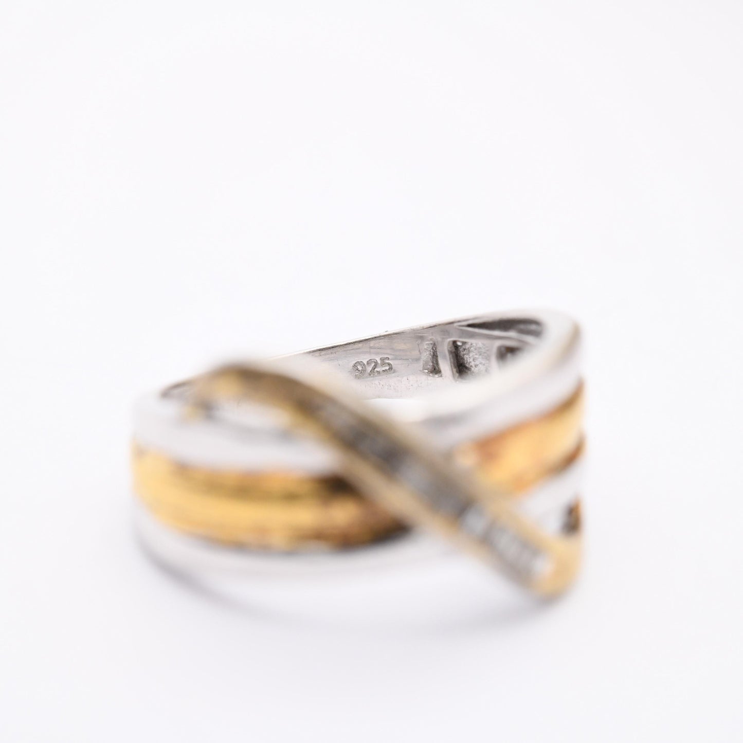 Vintage Sterling Silver and Gold Plated Two Tone Wave Form Ring - Clear Stone Channel Setting Decoration | UK Size - M 1/2 | US Size - 7 1/2