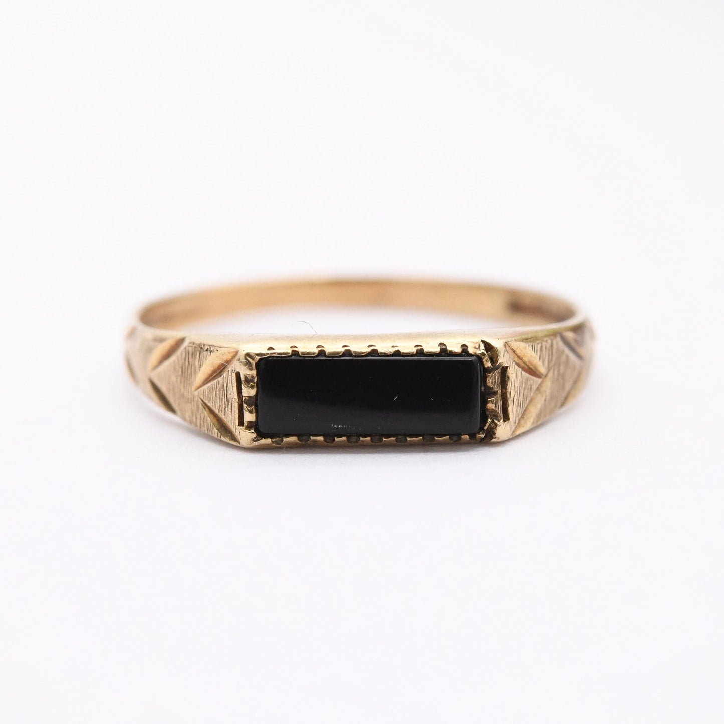 Vintage 9ct Gold Onyx Signet Ring 1988 - Unisex Yellow Gold and Black Gift for Him Her | UK Size - K 1/2 US Size - 6 3/4