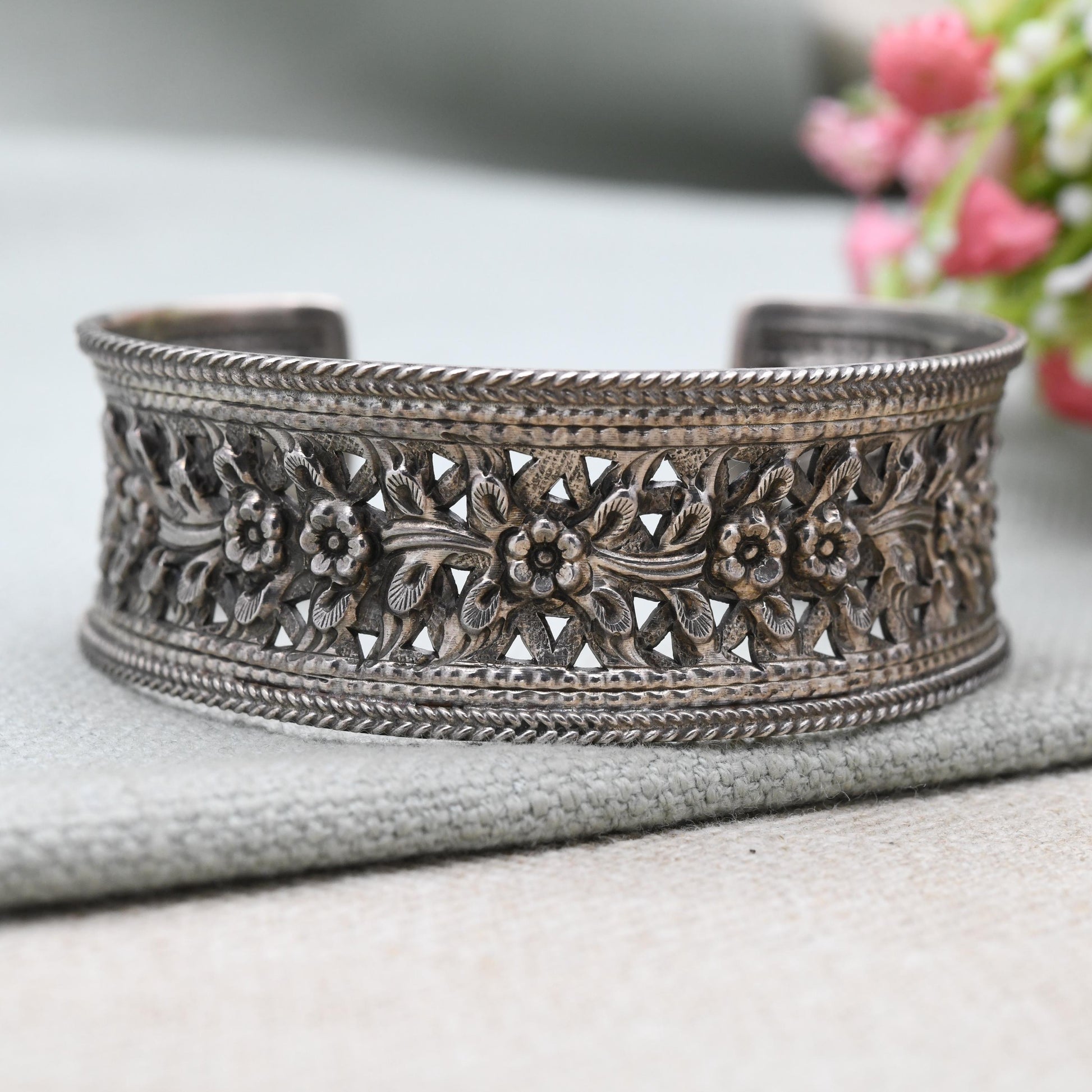 Yanes Traviata Sterling Silver Bangle Bracelet – Embossed Floral Openwork Design | Filigree Style Bracelet | Ornate Statement Jewellery
