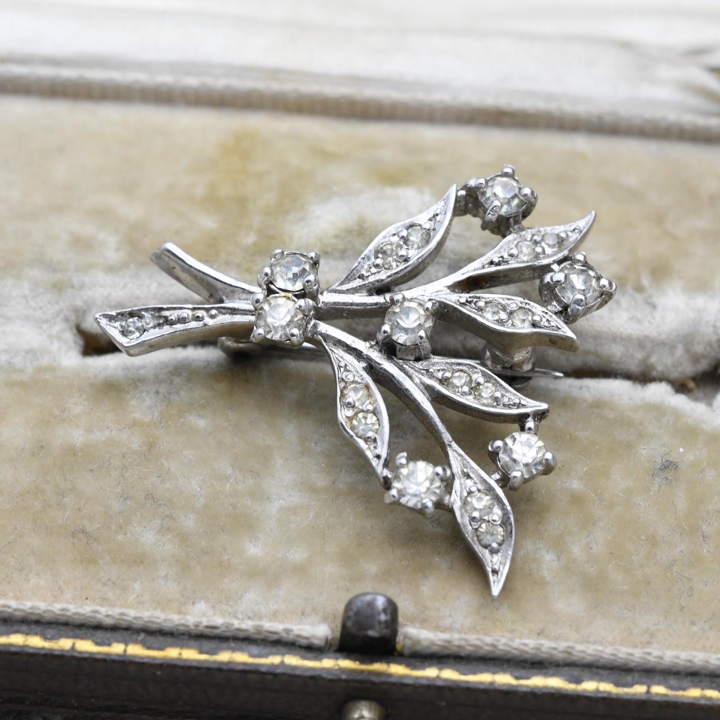 Vintage Ciro Paste Flower Leaf Brooch c. 1950s - Collectable Jewellery | Sparkly Statement Pin