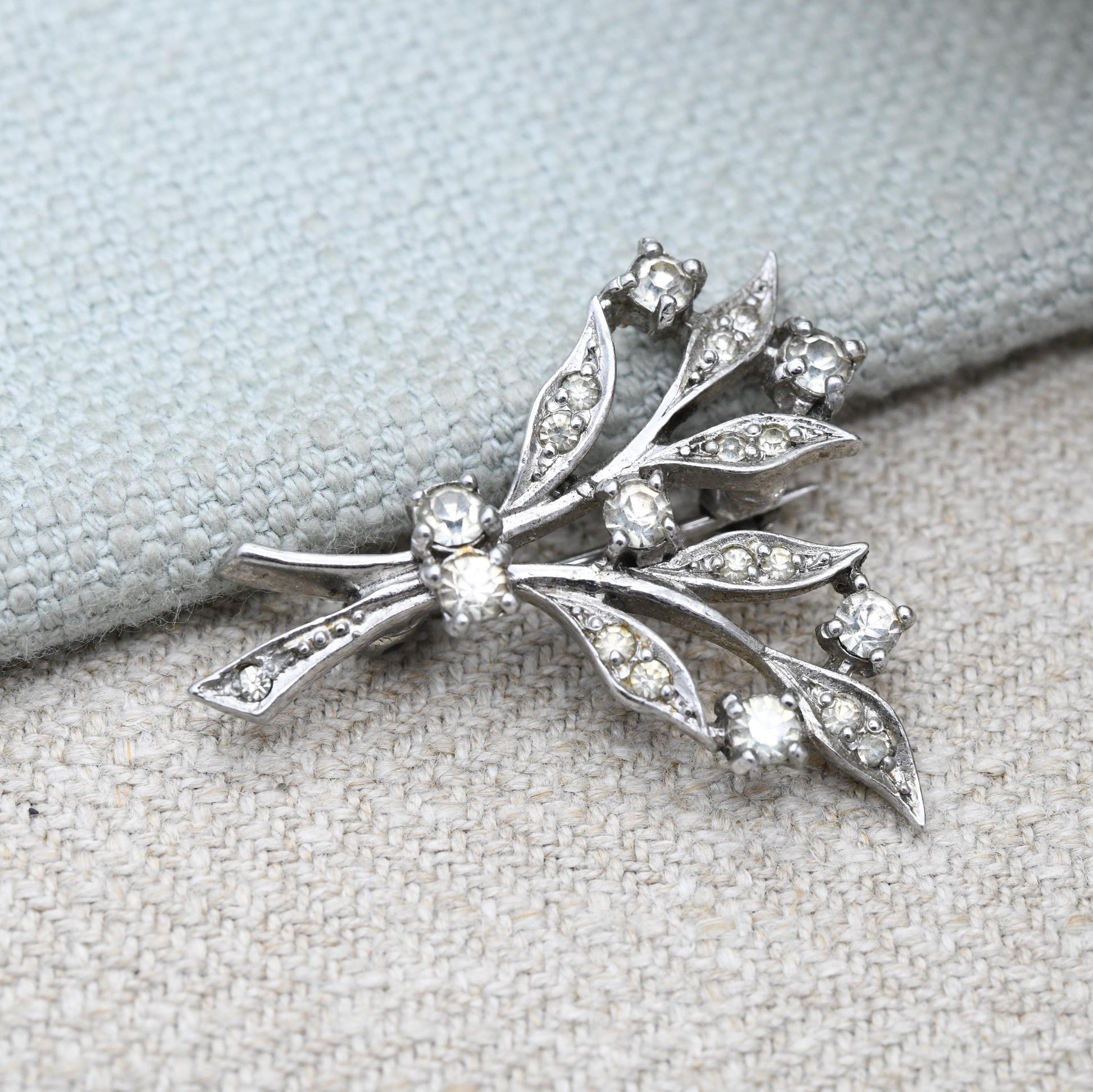 Vintage Ciro Paste Flower Leaf Brooch c. 1950s - Collectable Jewellery | Sparkly Statement Pin