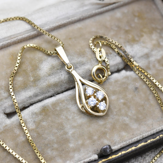 Vintage Amerik Gold-Plated Pendant Necklace – Four White Stones in Teardrop Drop Design | Elegant Costume Jewellery | Signed Amerik