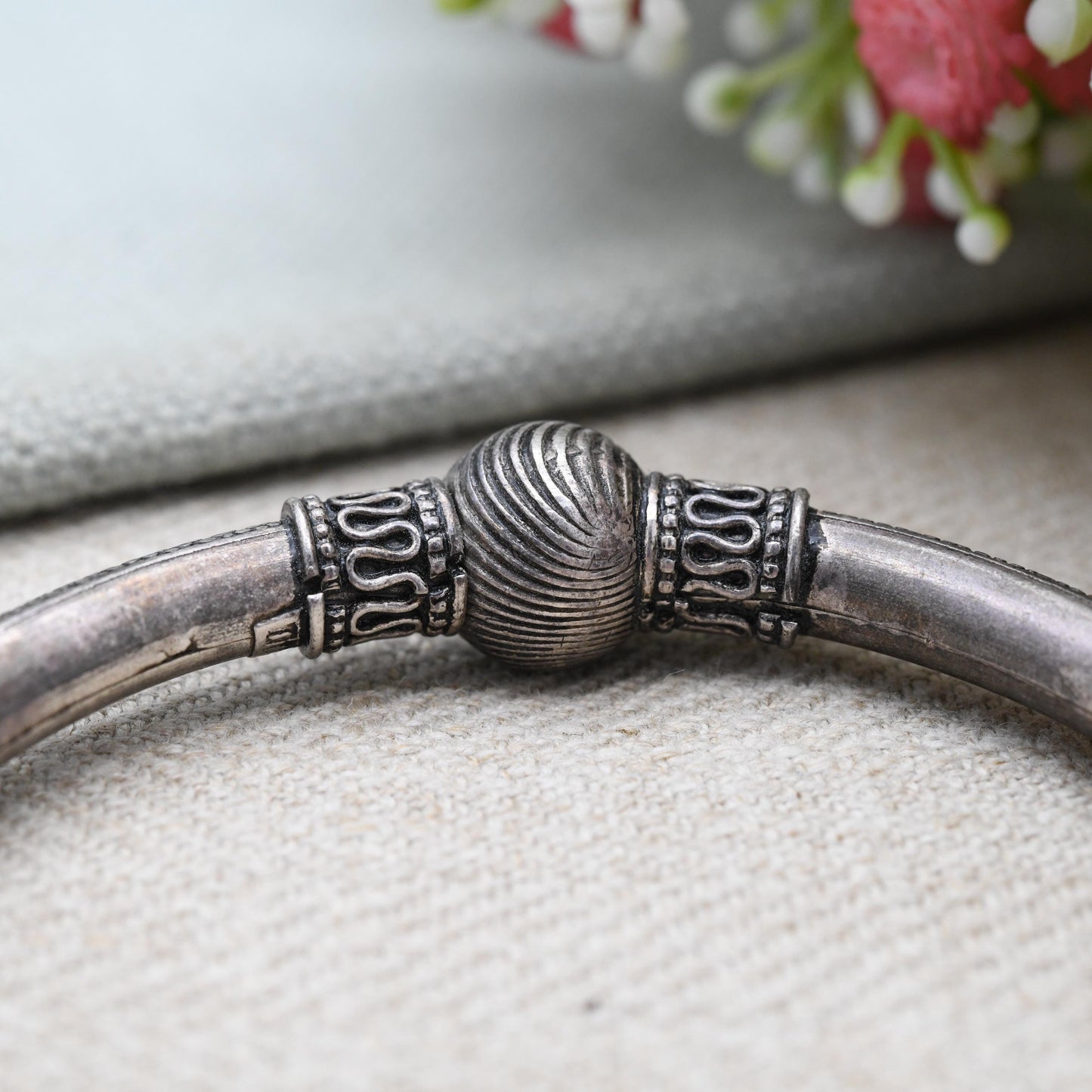 Vintage 800 Silver Kada Bangle Bracelet – Traditional South Asian Solid Silver Design | Indian Statement Jewellery | Unisex Piece