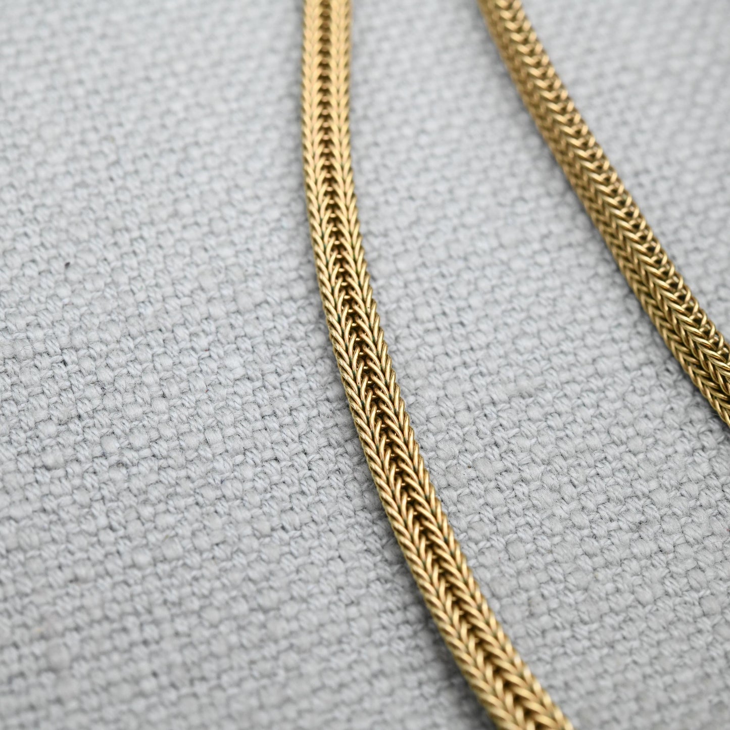 Vintage 1965 Grosse Germany Gold-Plated Necklace – German | Elegant Bow Knot Design | Signed Statement Chain | Mid-Century Jewellery