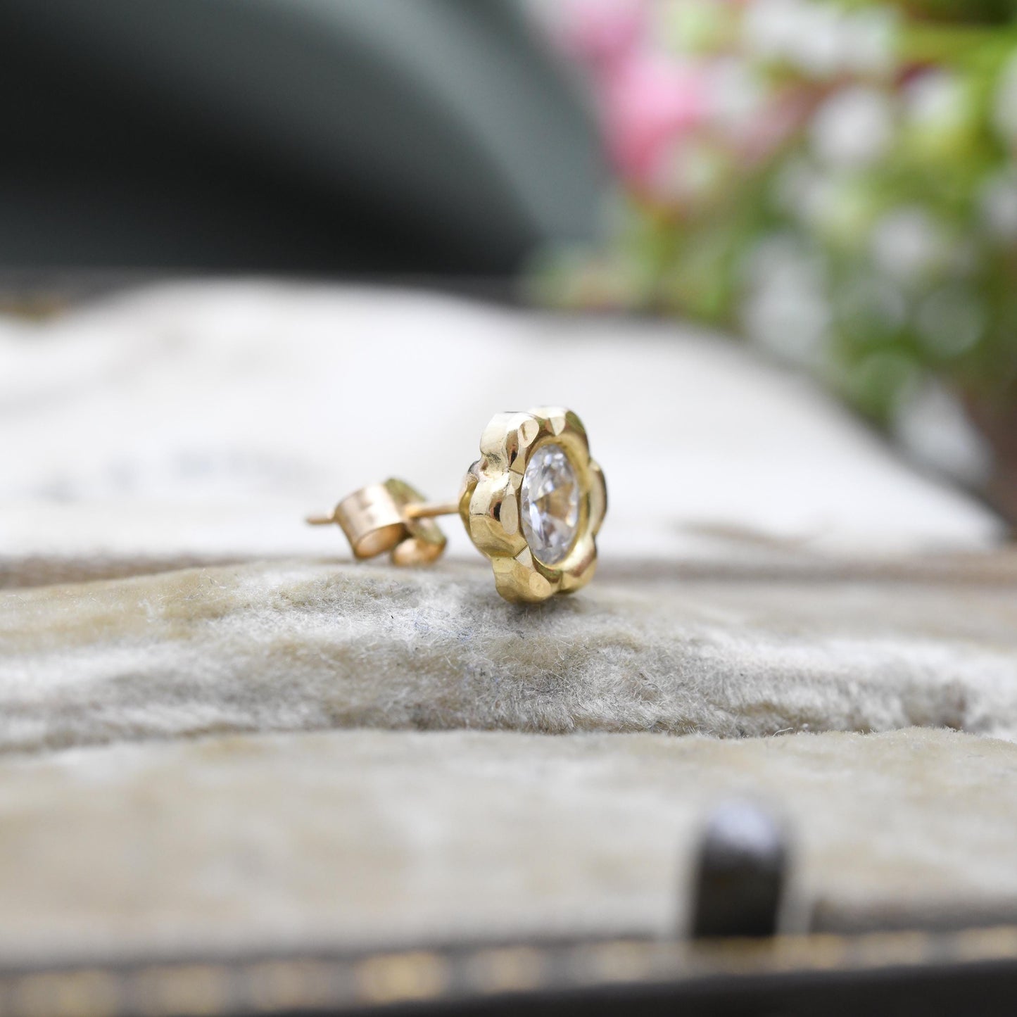 Single 9ct Gold Flower Stud Earring with Large CZ Bezel Set Clear Stone - Y2K Pretty Yellow Gold | Faceted Sparkly Stone | Butterfly Back