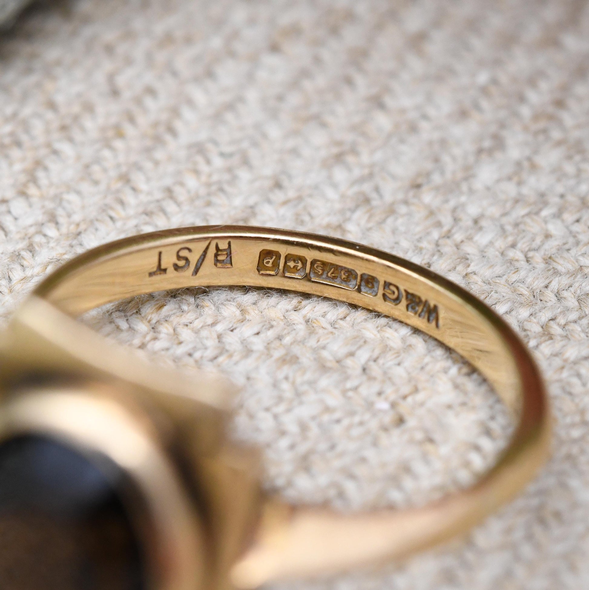 Vintage 9ct Gold Smoky Quartz Statement Ring 1964 - Mid-Century Large Round Brown Gemstone Cocktail Ring | UK Size - N | US Size - 6 1/2