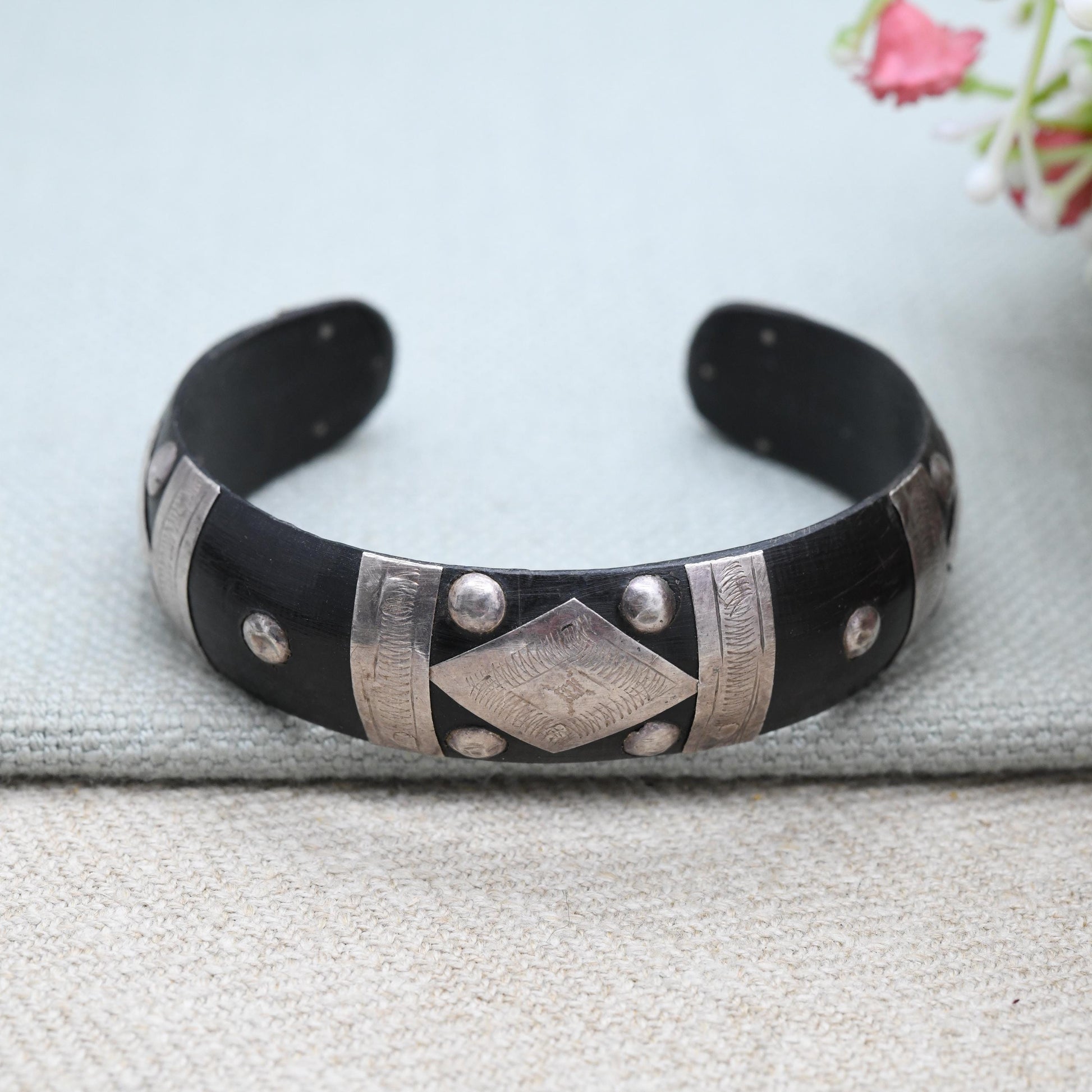 Antique African Silver and Ebony Cuff Bangle Bracelet - Tuareg Saharan Jewellery | Hand Engraved Design