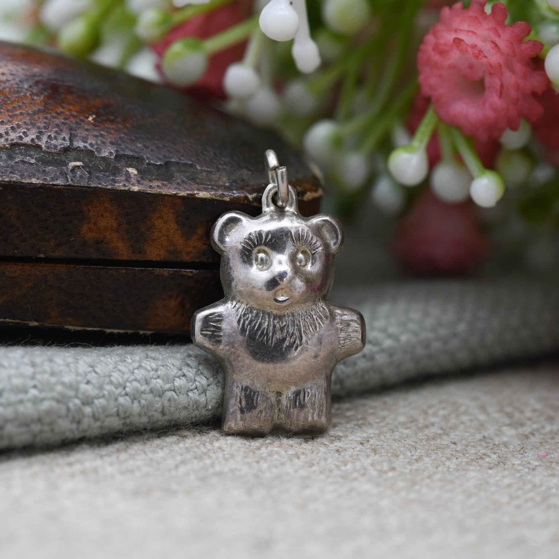 Vintage Sterling Silver Teddy Bear Charm Pendant - Cute | Animal | Love | Gift for Charm Bracelet