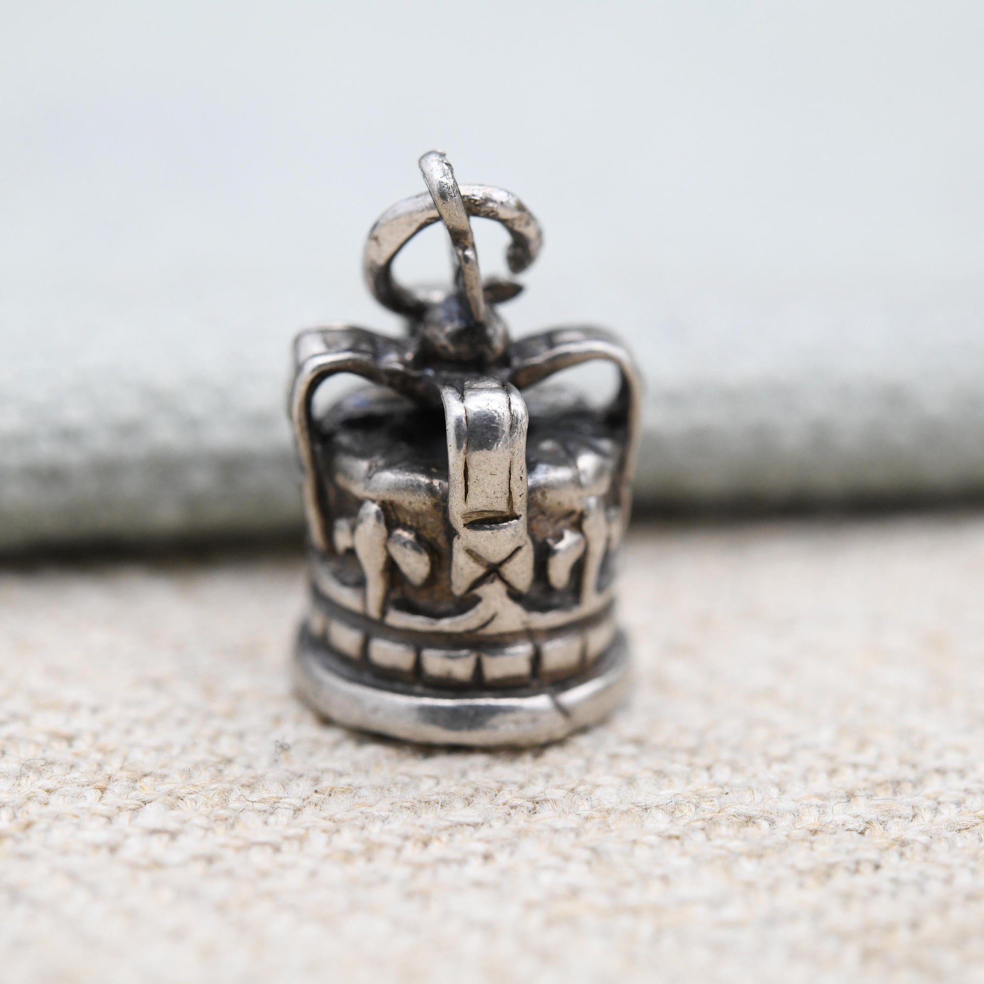 Vintage Sterling Silver Royal Crown Charm Pendant - King | Queen | Prince | Princess | England | Souvenir Gift for Charm Bracelet