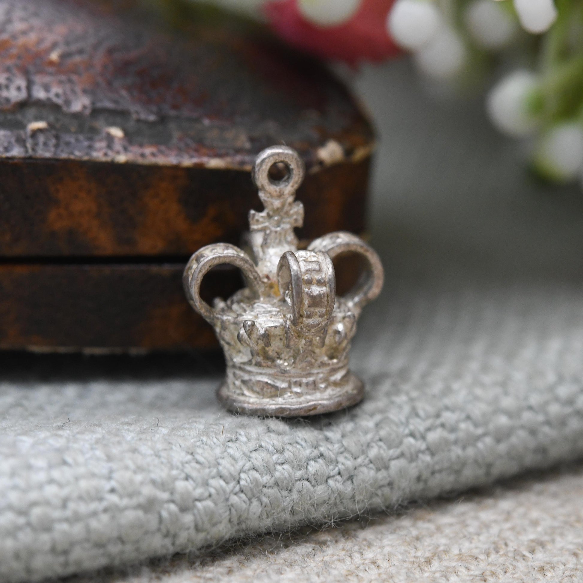 Vintage Sterling Silver Royal Crown Charm Pendant - King | Queen | Princess | Prince | England | Souvenir Gift for Charm Bracelet