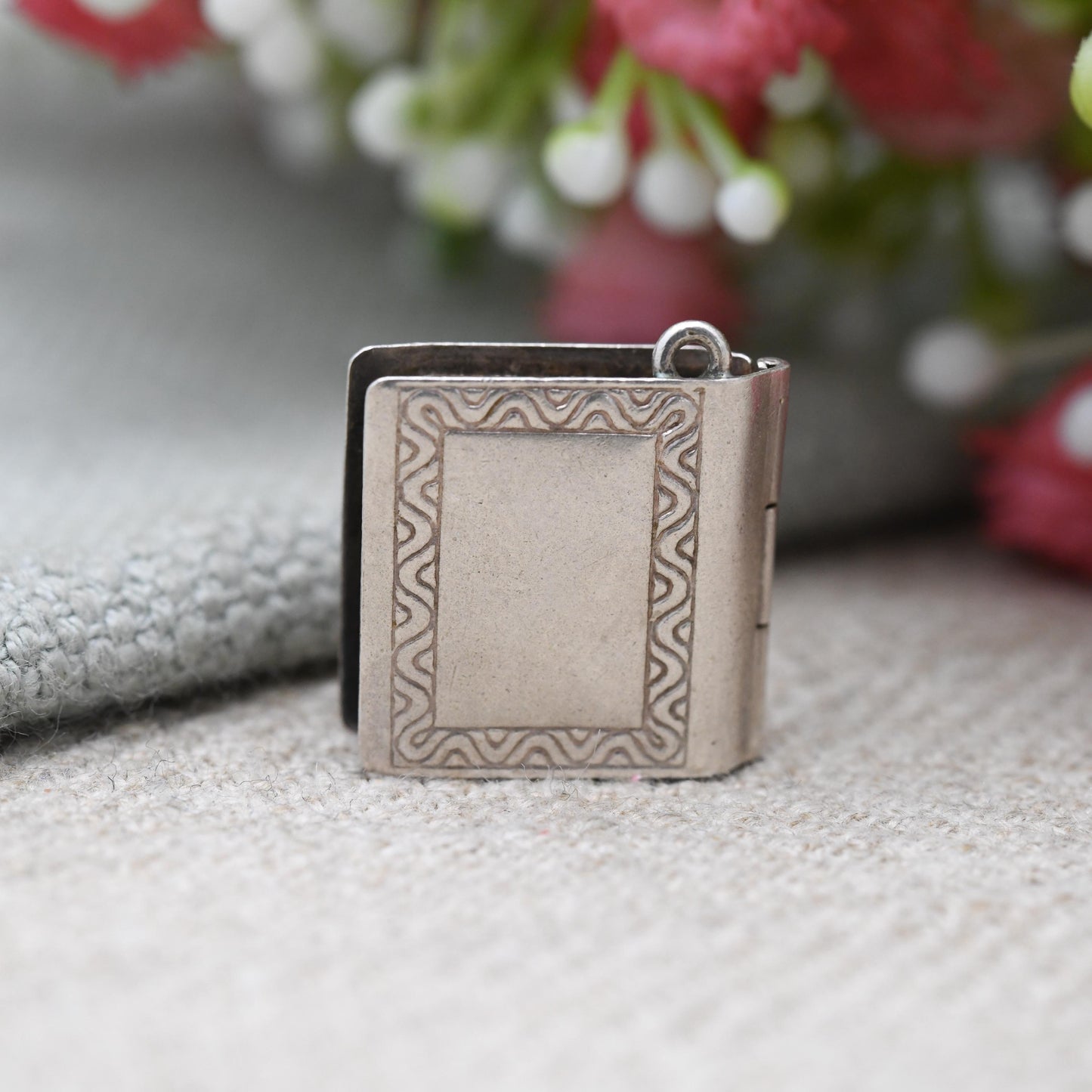 Vintage Sterling Silver Bible Opening Charm Pendant - Religion | Book | Christianity | Gift for Charm Bracelet Necklace Stack