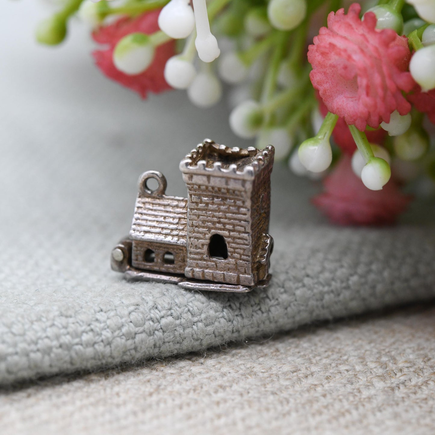 Vintage Sterling Silver Opening Church Wedding Charm Pendant - Wedding Day | Bride and Groom | Alter | Gift for Charm Bracelet