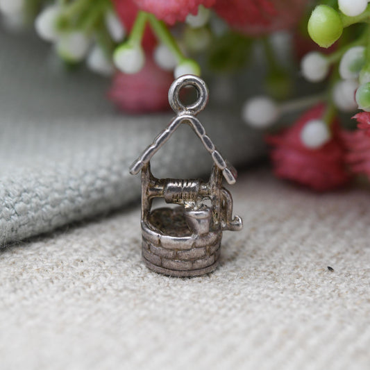 Vintage Sterling Silver Wishing Well Charm Pendant - Cute Water Well and Bucket | Gift for Charm Bracelet
