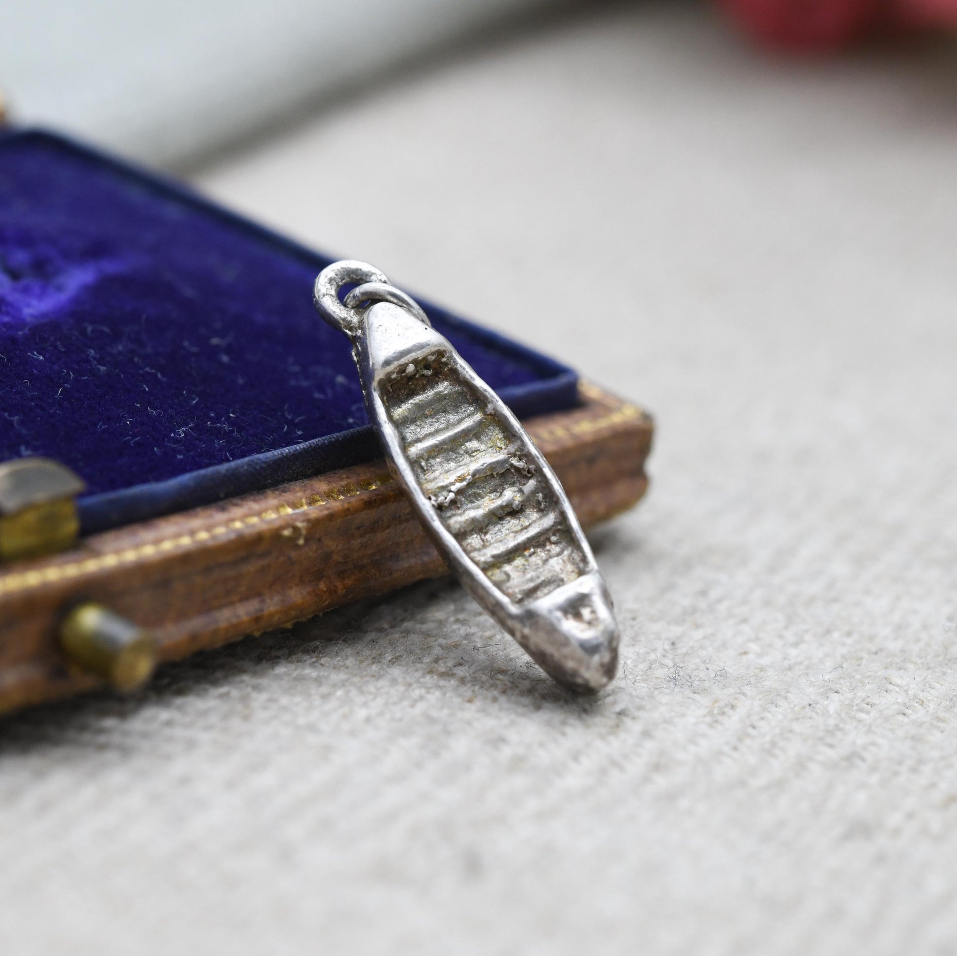 Vintage Silver Row Boat Charm Pendant - Cute Collectable Life Boat | Gift for Charm Bracelet