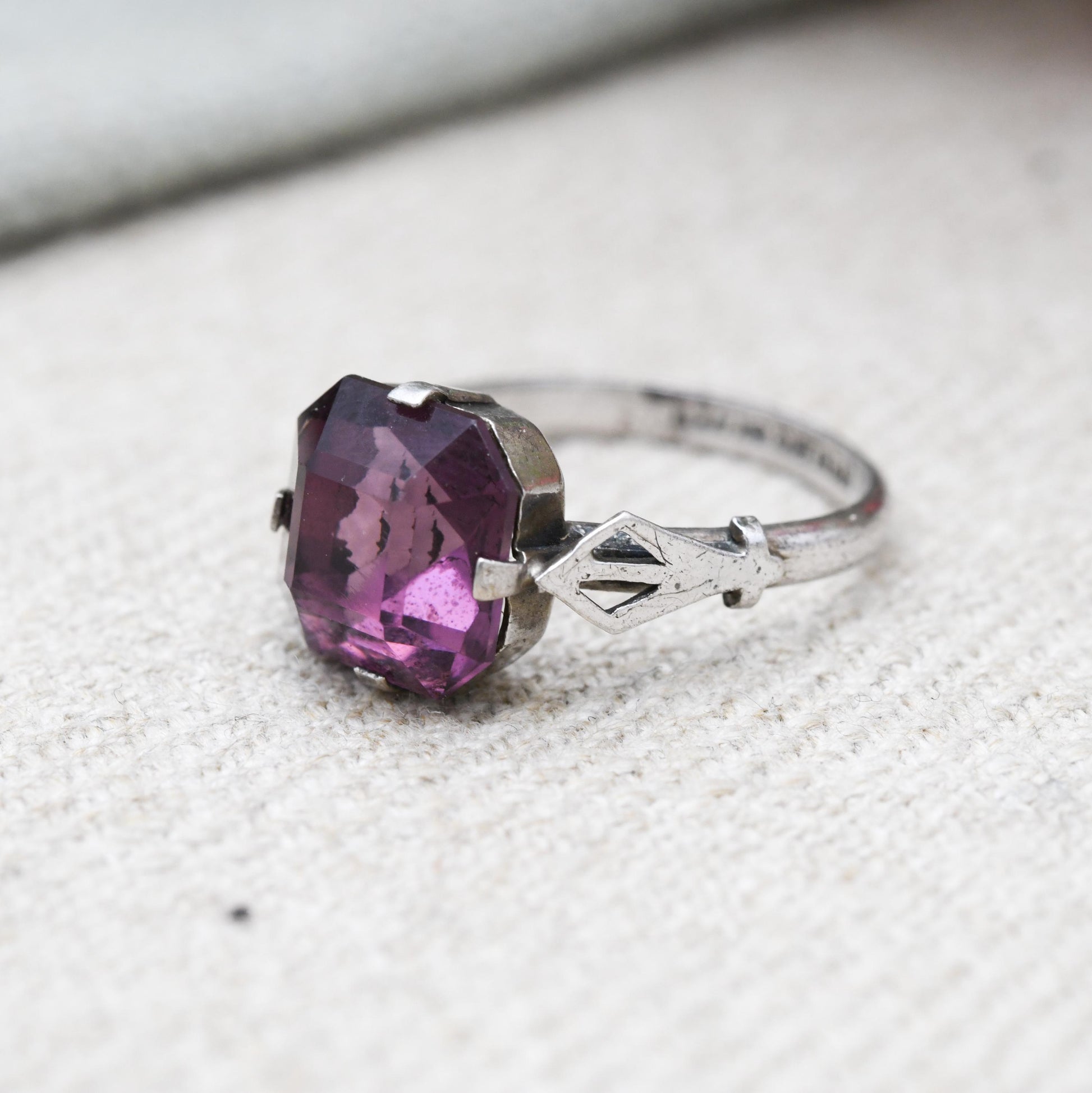 Art Deco Sterling Silver Purple Stone Ring - True Vintage Statement Ring | Large Glass Stone | UK Size - N | US Size - 7