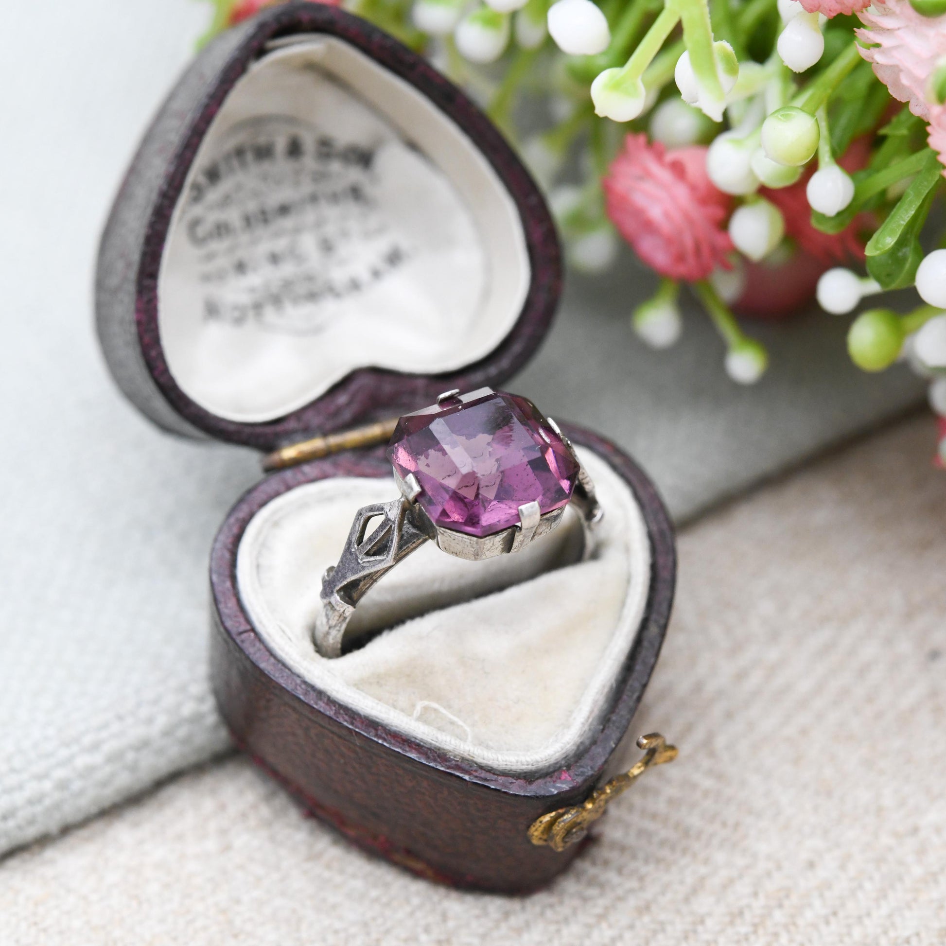 Art Deco Sterling Silver Purple Stone Ring - True Vintage Statement Ring | Large Glass Stone | UK Size - N | US Size - 7