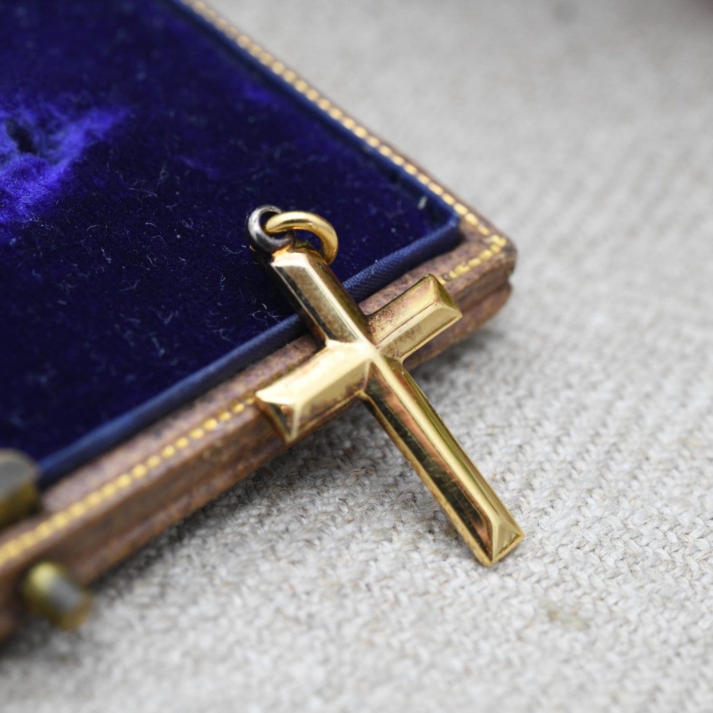 Vintage Sterling Silver Gold Plated Cross Pendant - Sweet Christening Baptism Jewellery | Charm for Necklace | Hollow Silver | Plain Cross