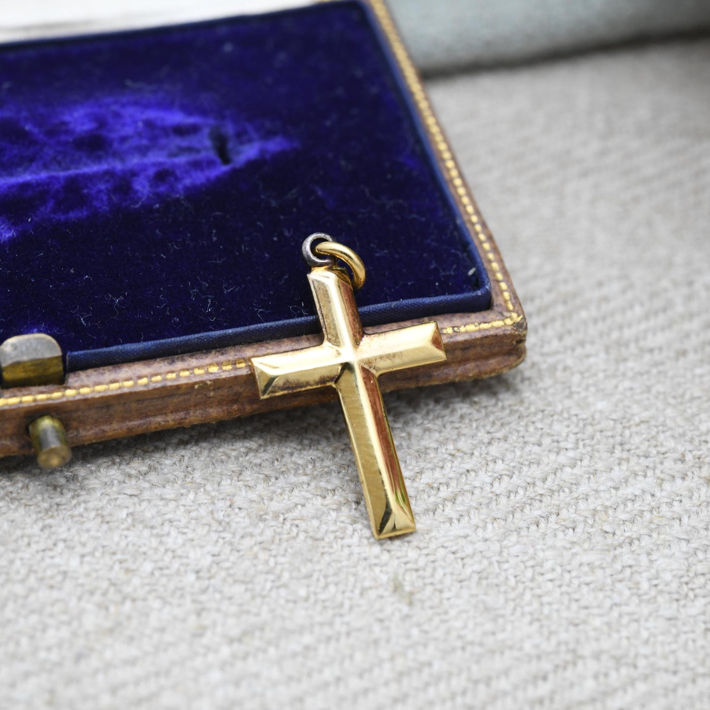 Vintage Sterling Silver Gold Plated Cross Pendant - Sweet Christening Baptism Jewellery | Charm for Necklace | Hollow Silver | Plain Cross