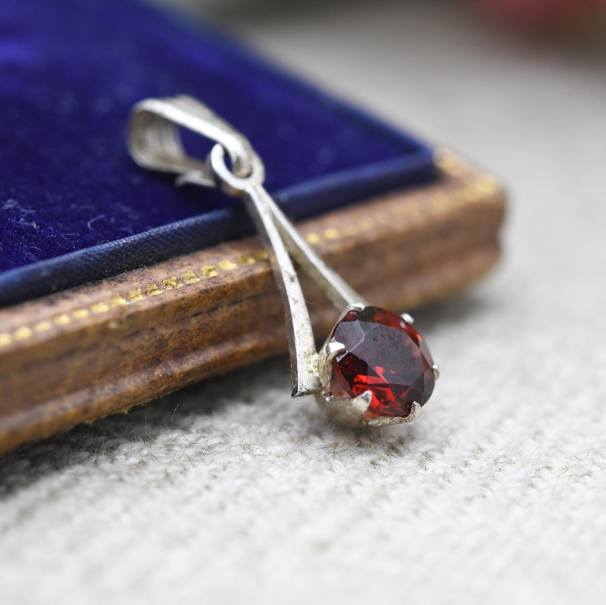 Vintage Sterling Silver Red Stone Solitaire Pendant - Small Sparkly Pendant Charm for Charm Necklace
