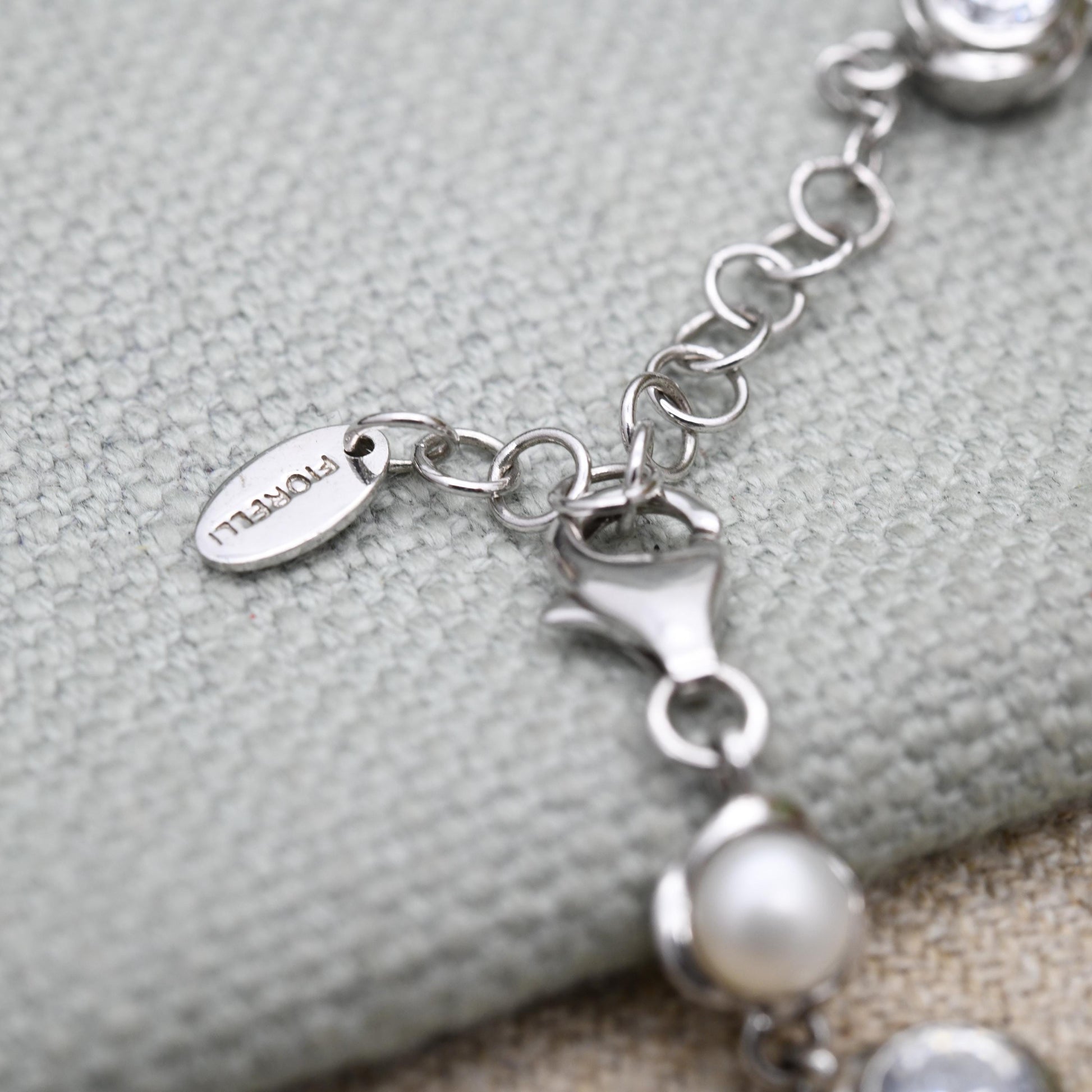 Vintage Fiorelli Sterling Silver White Stone and Pearl Chain Bracelet - Rounded Curb Links | Charm | Beautiful Bracelet