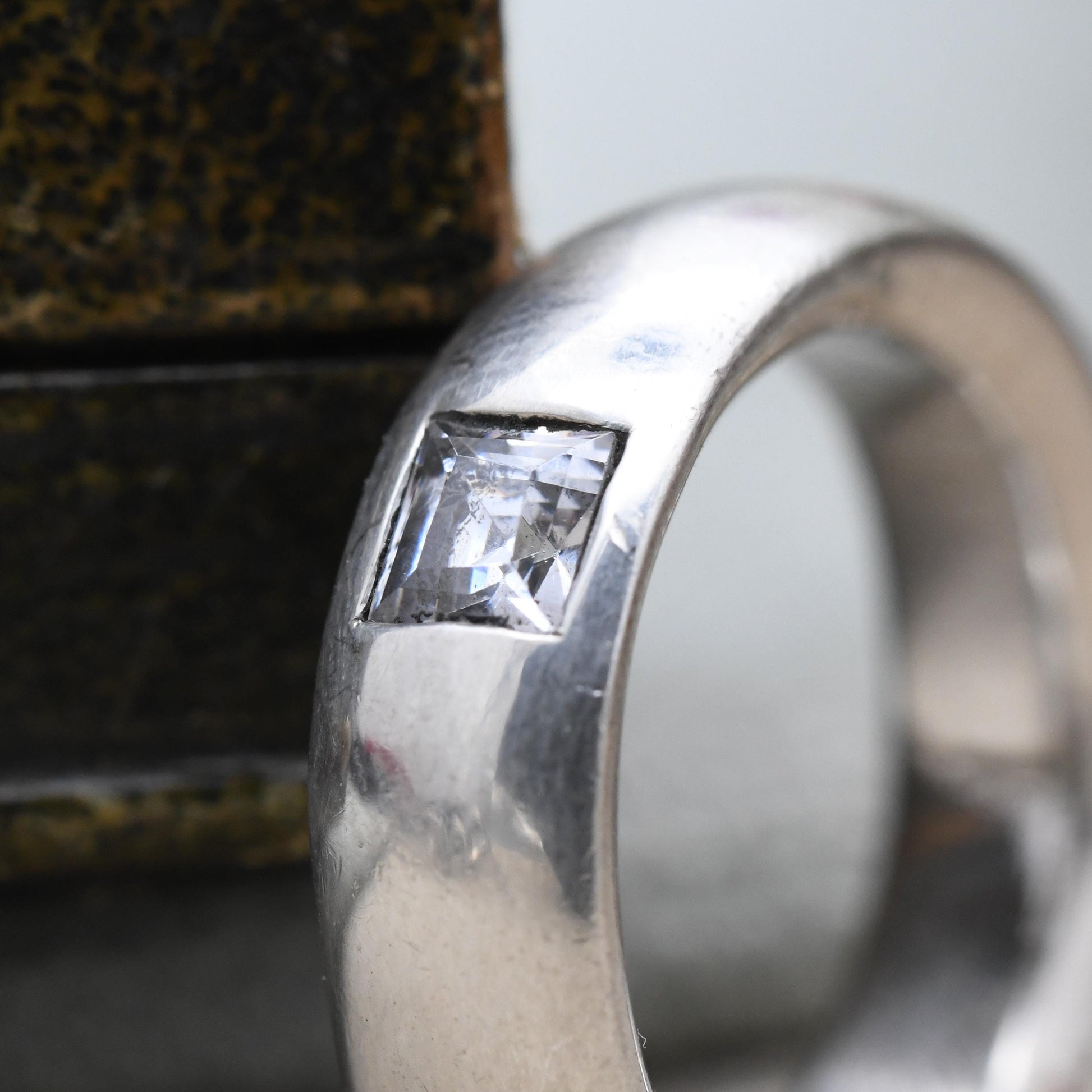 Sterling Silver Clear Stone Solitaire Band Ring - Large White Stone | Minimalist Ring | UK Size - N | US Size - 7