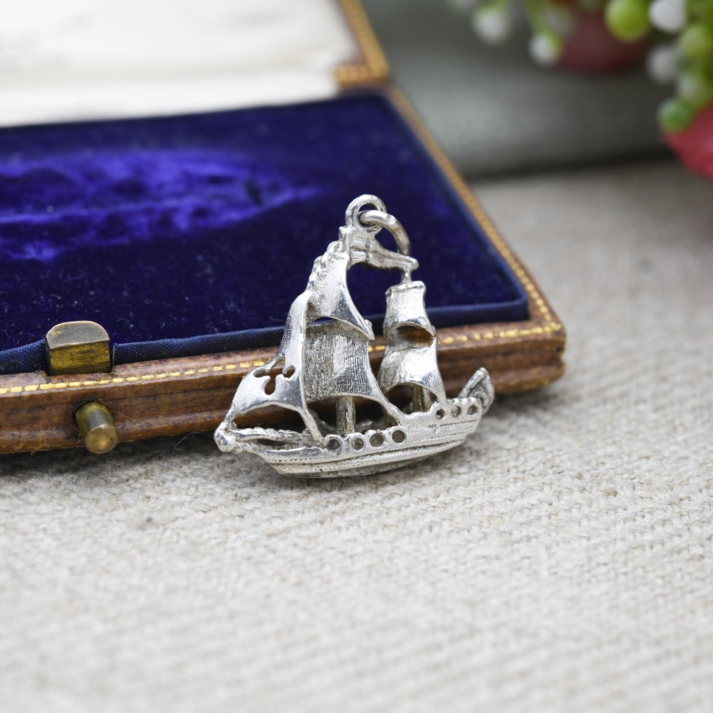 Vintage Silver Sailing Ship Charm Pendant - Cute Collectable Boat | Gift for Charm Bracelet or Charm Necklace