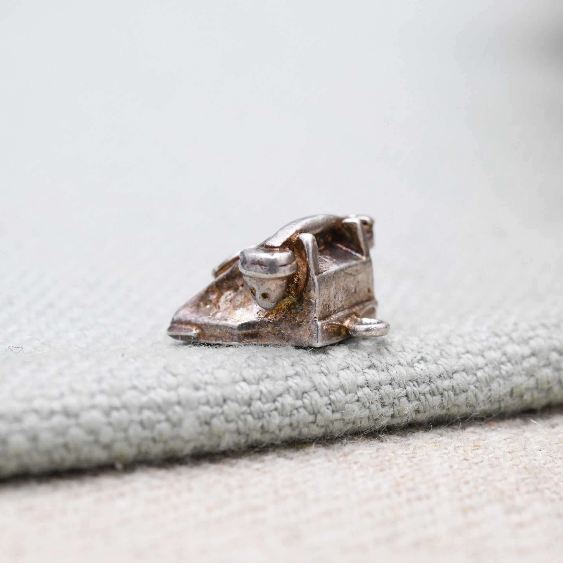 Vintage Sterling Silver Old Style Telephone Charm Pendant - Bakelite Style Phone | Landline | Gift for Charm Bracelet