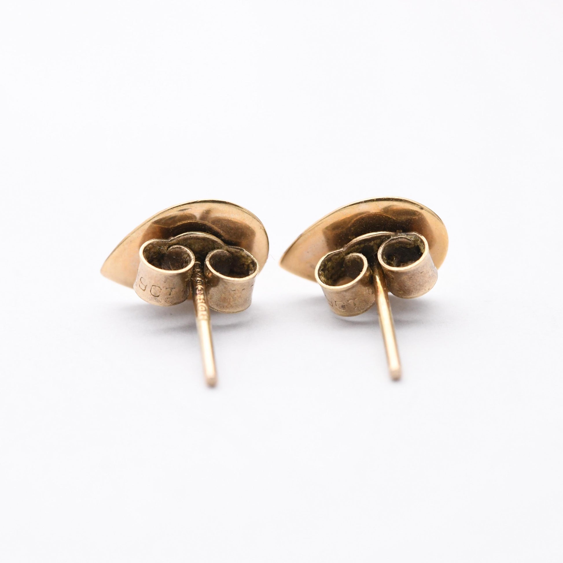 Vintage 9ct Gold Leaf Stud Earrings - Mid-Century Textured Leaves | Delicate Gold Studs | Gift for Her | Butterfly Backs
